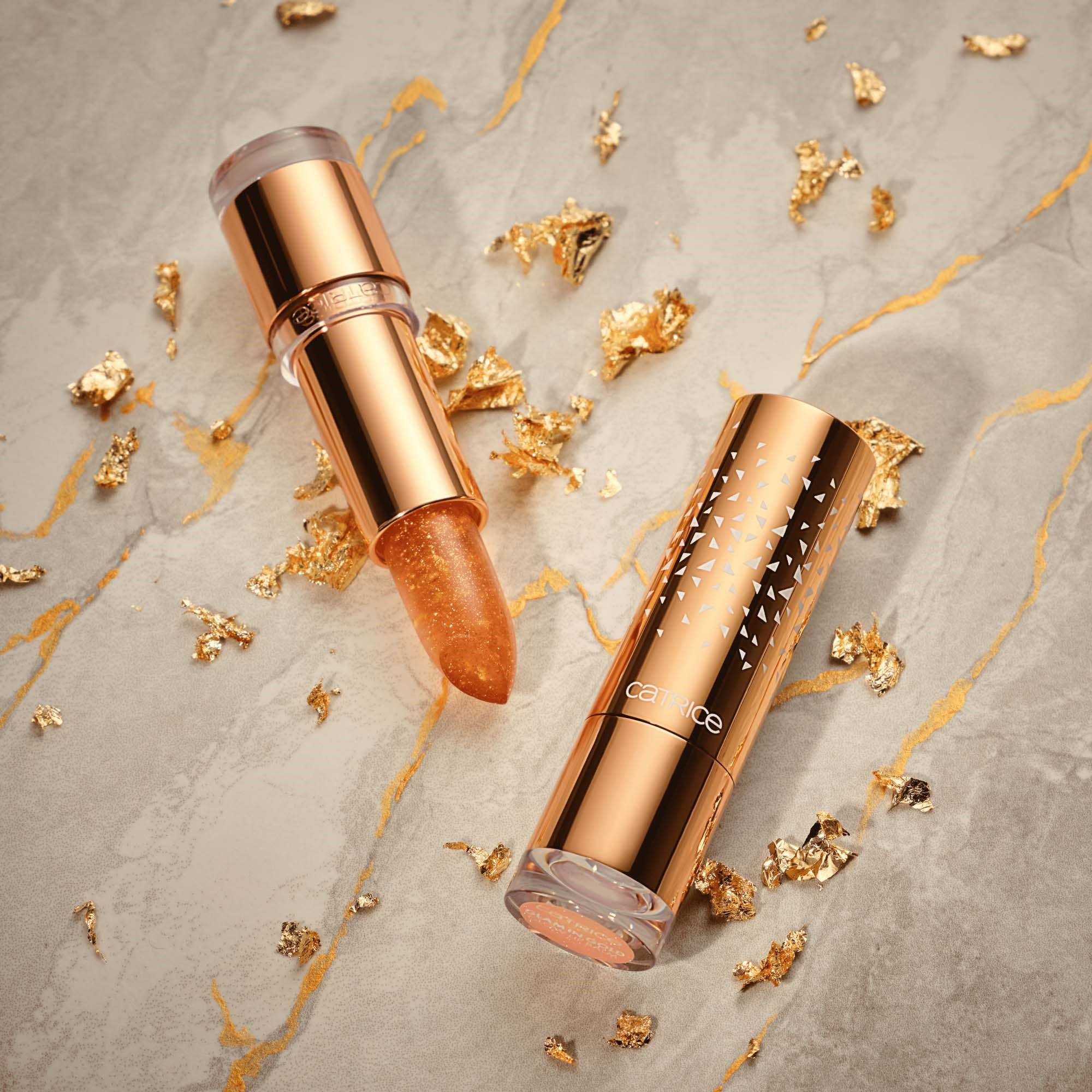 Catrice Glam In Gold Glow Lip Balm 010 In A Gold Rush (obrázok 10)
