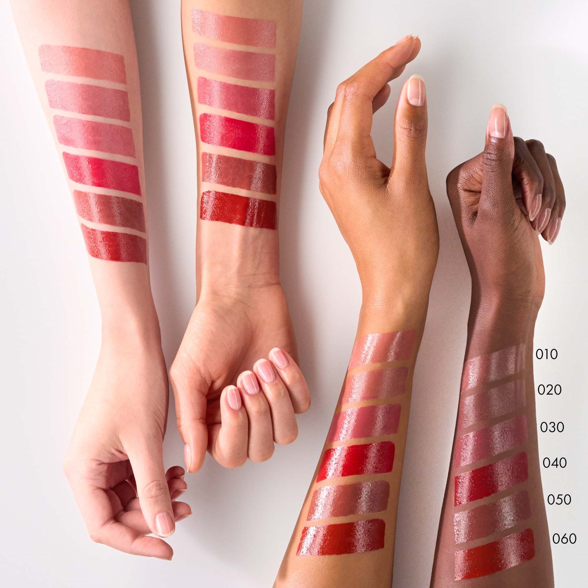 Catrice Glass Like Gloss Stick 020 Crush Me Softly (obrázok 4)