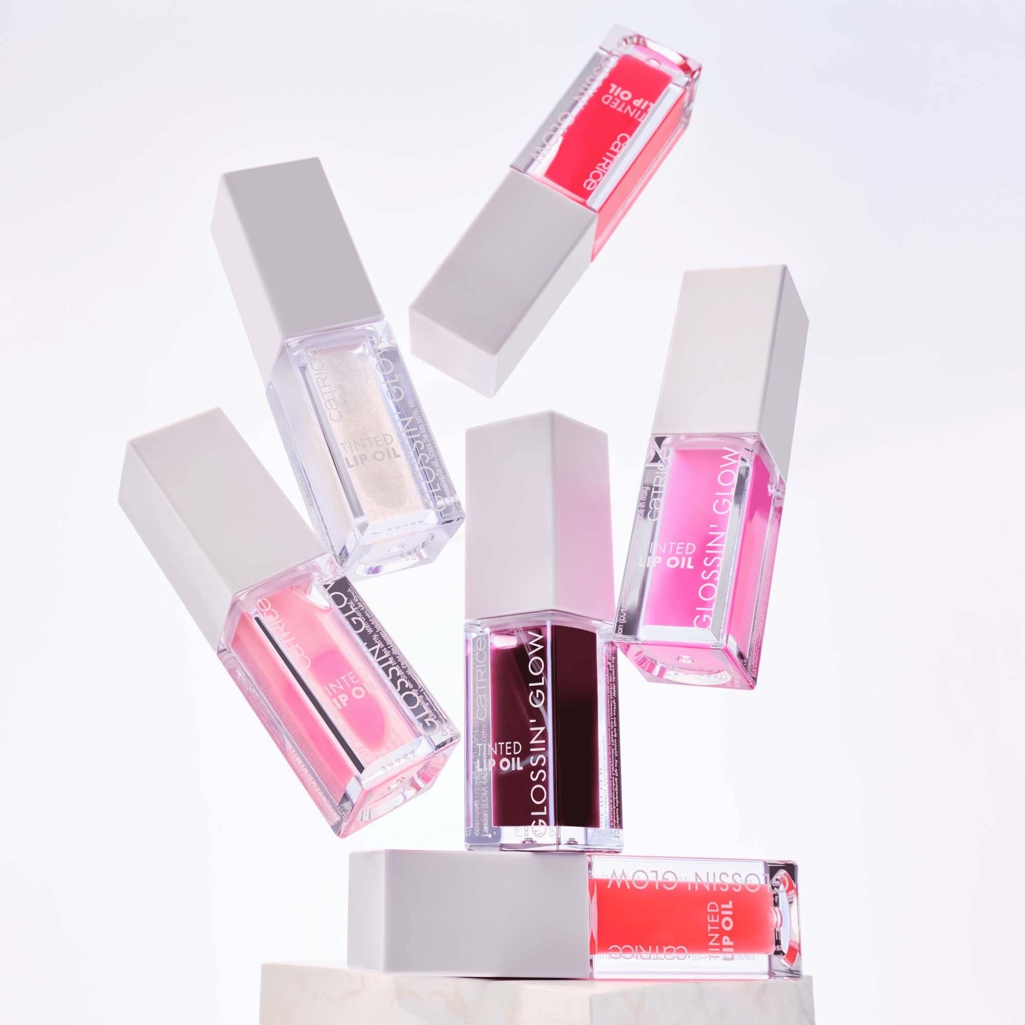 Catrice Glossin' Glow Tinted Lip Oil 070 Make A Move (obrázok 10)
