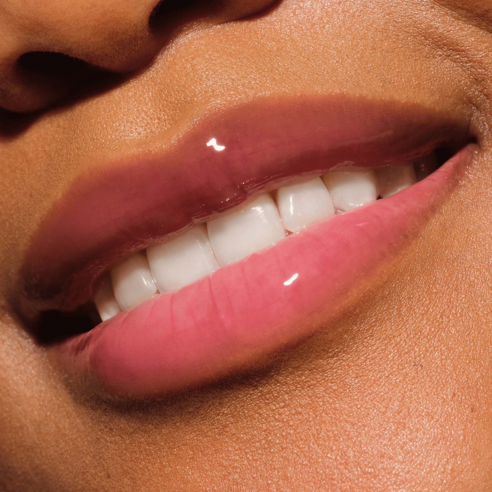 Catrice Glossin' Glow Tinted Lip Oil 070 Make A Move (obrázok 5)