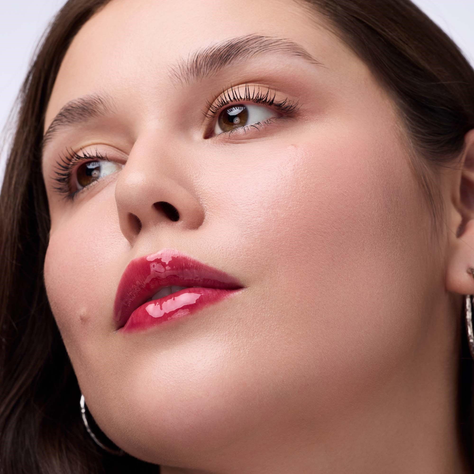 Catrice Glossin' Glow Tinted Lip Oil 070 Make A Move (obrázok 8)
