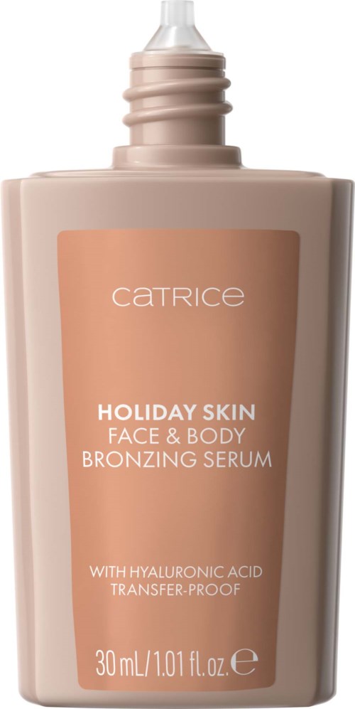 Catrice Holiday Skin gezicht en body bruiningsserum fles met pomp, beige kleur en labeltekst.