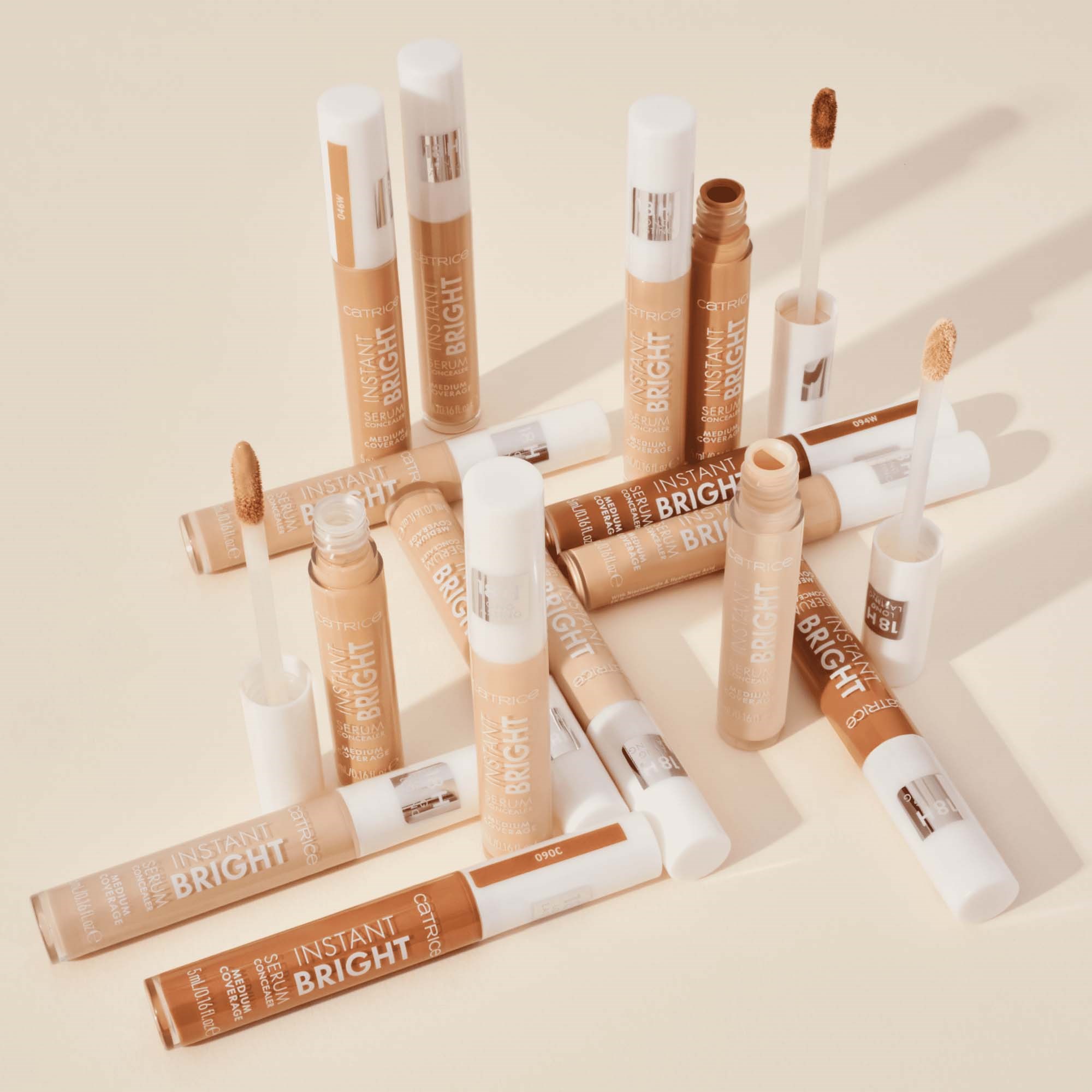 Catrice Instant Bright Serum Concealer 002N (obrázok 10)
