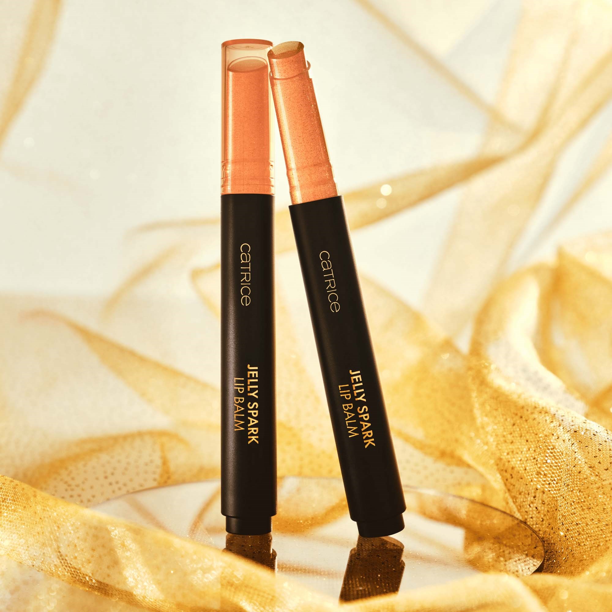 Catrice Jelly Spark Lip Balm 030 Glitter BAE (obrázok 5)