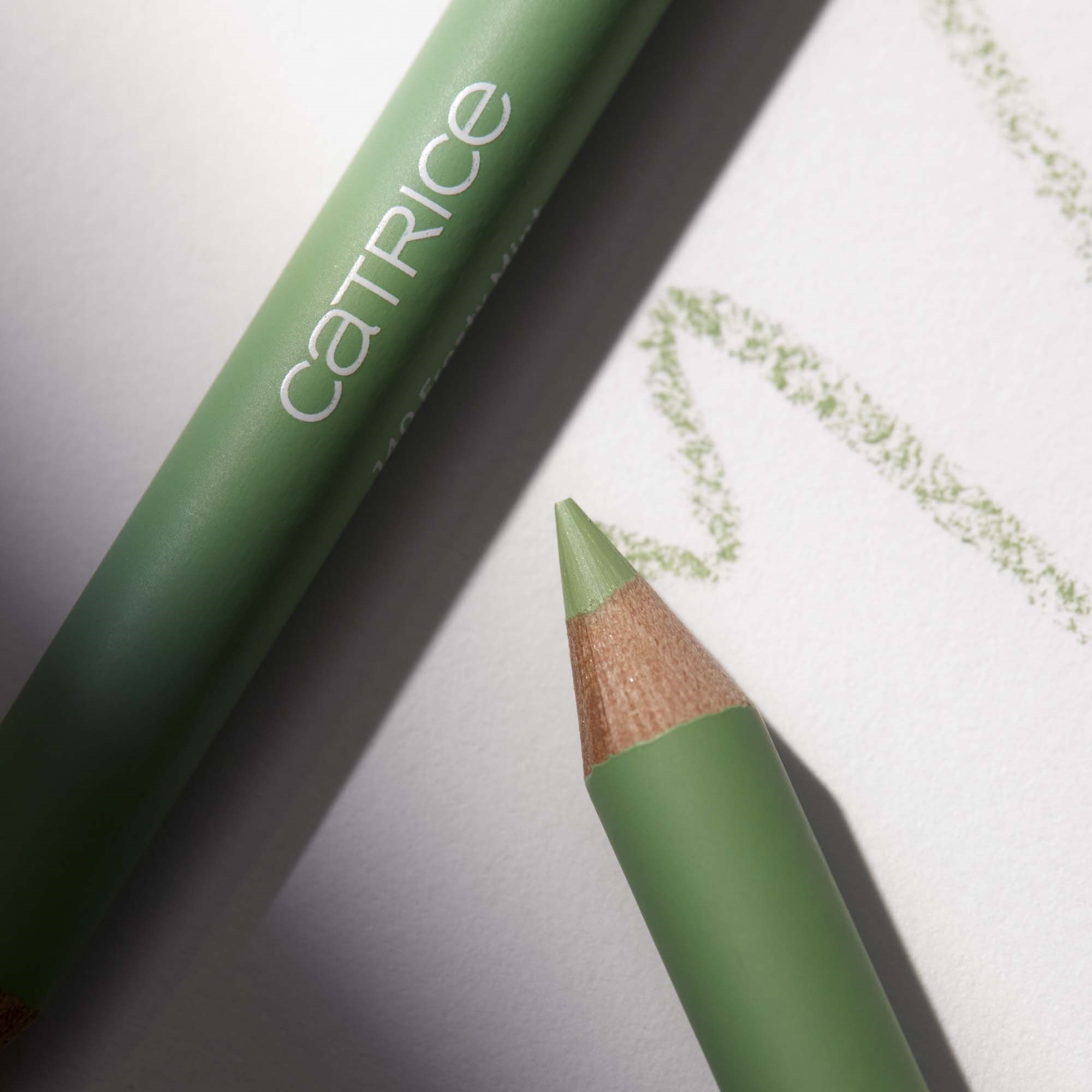 Catrice Kohl Kajal Waterproof 140 Frosty Mint (obrázok 10)