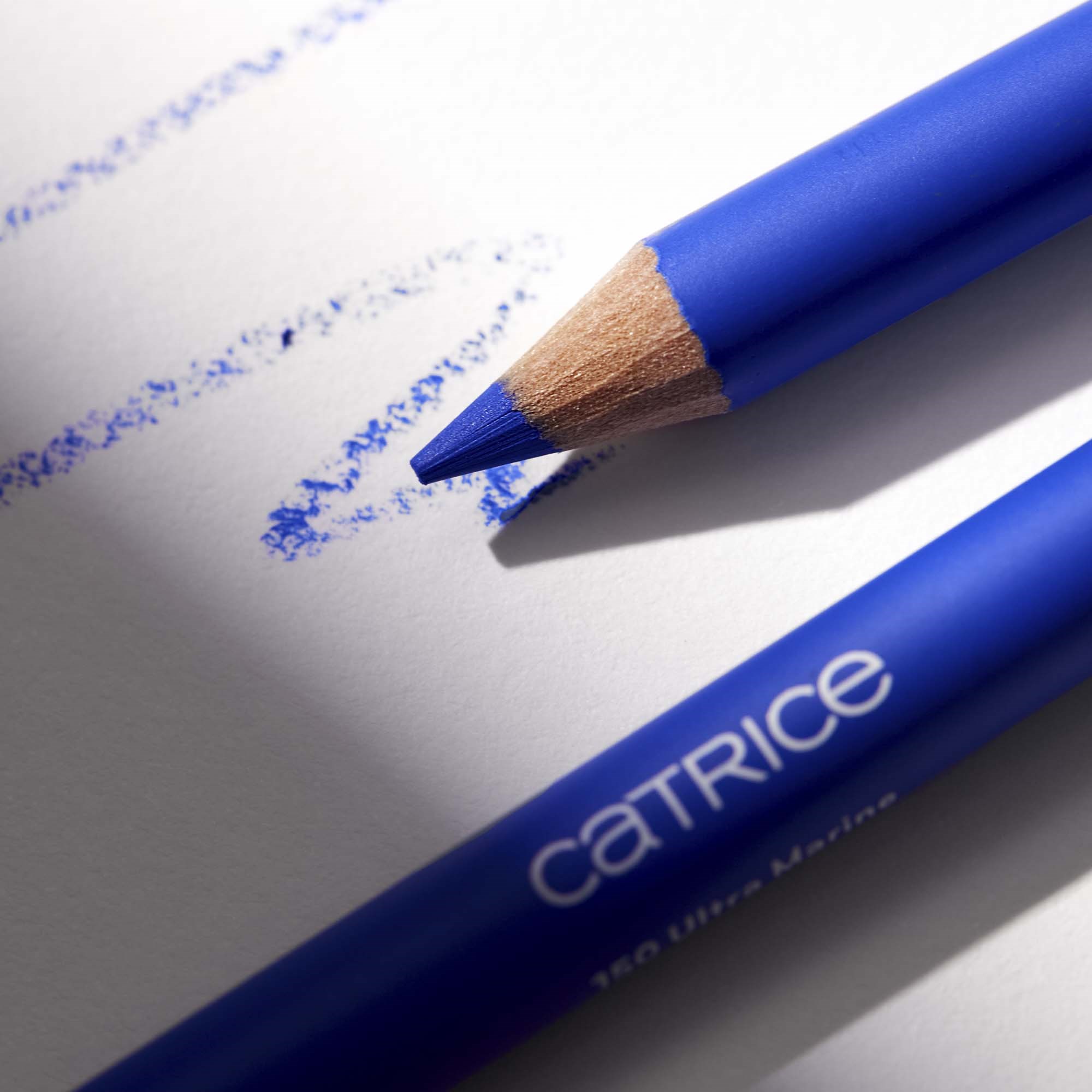 Catrice Kohl Kajal Waterproof 150 Ultra Marine (obrázok 11)