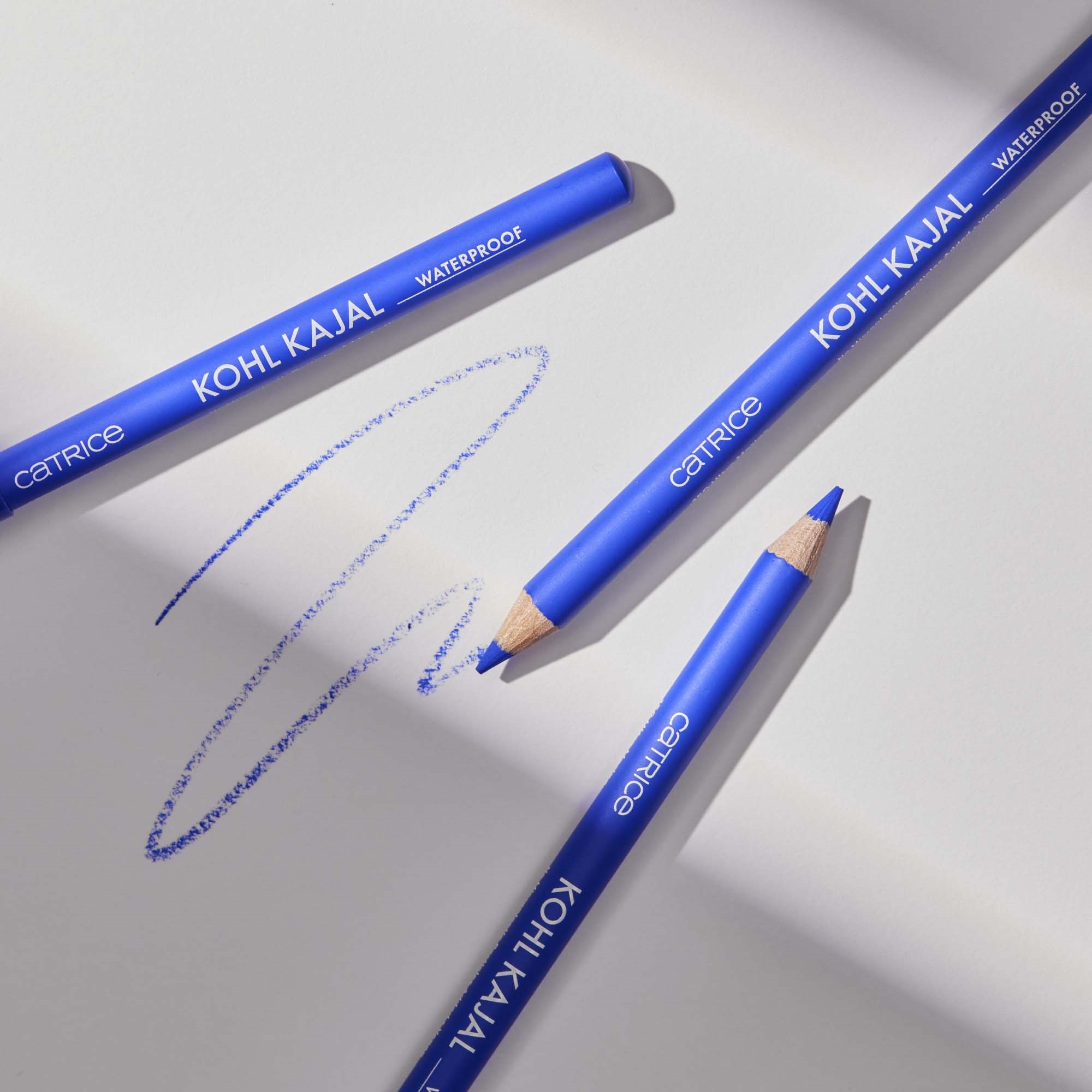 Catrice Kohl Kajal Waterproof 150 Ultra Marine (obrázok 9)