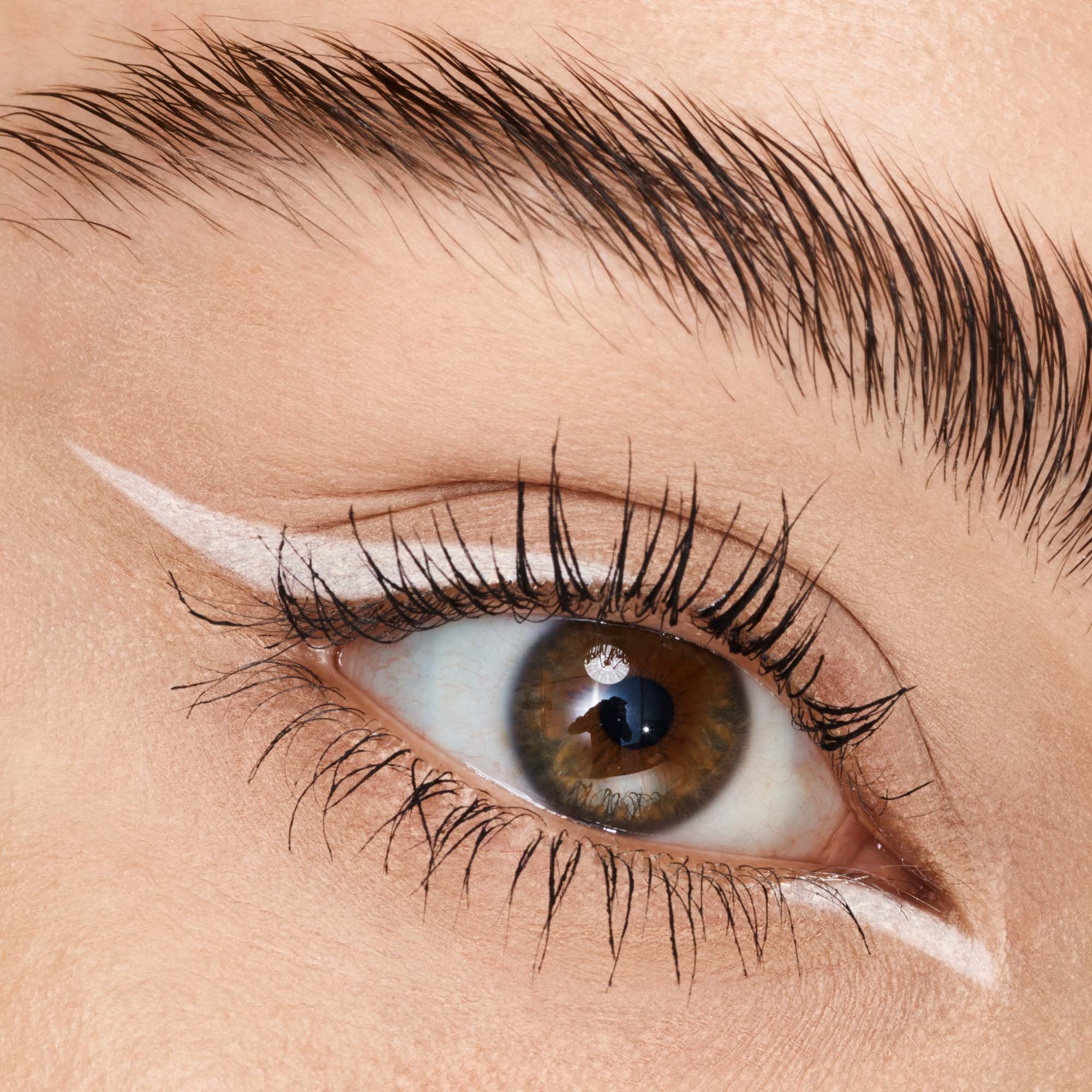 Catrice Kohl Kajal Waterproof 020 - kredka o oczu Tweet White (obrázok 4)