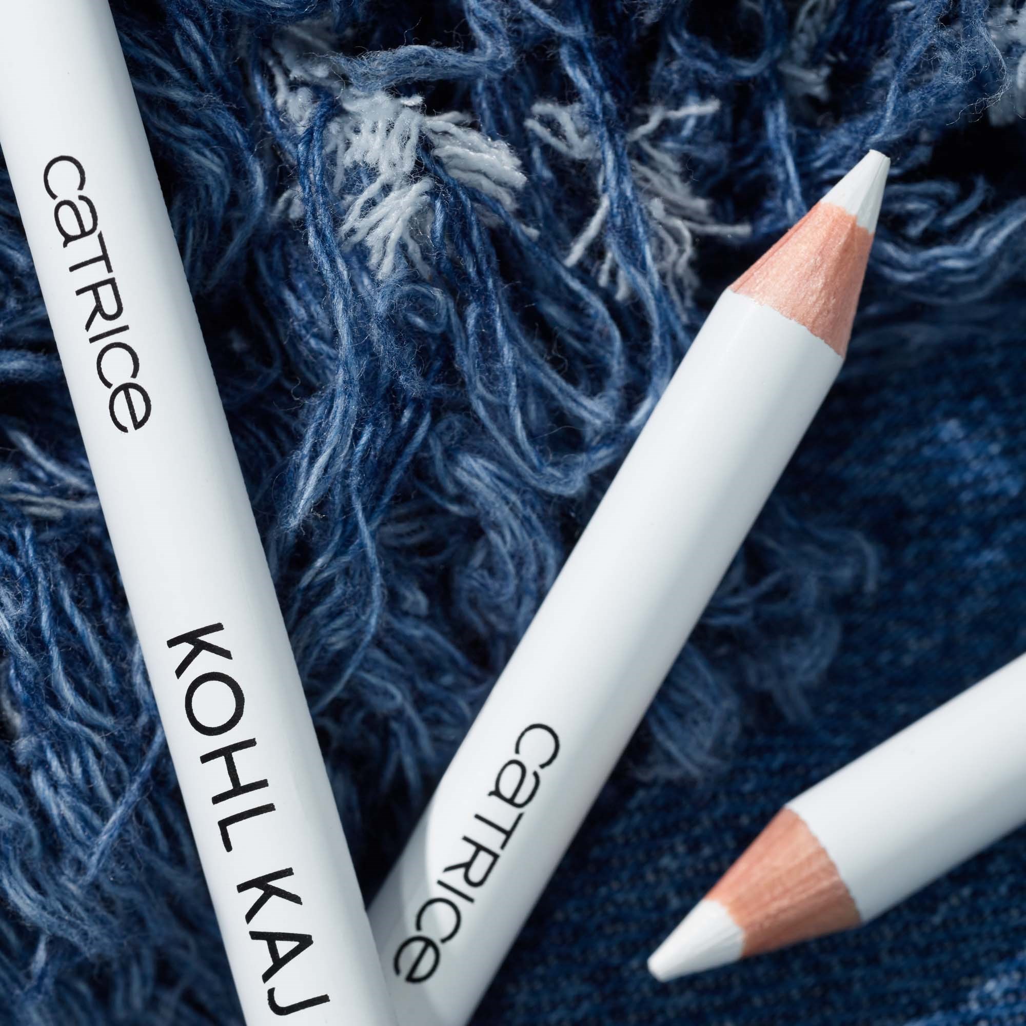 Catrice Kohl Kajal Waterproof 020 - kredka o oczu Tweet White (obrázok 9)