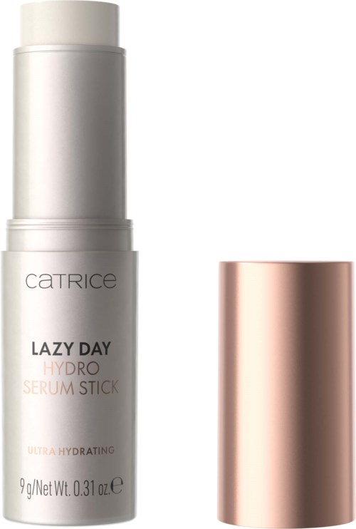 Een witte stick met een zilveren top en roségouden cap. Het is gelabeld CATRICE Lazy Day Hydro Serum Stick voor hydratatie.