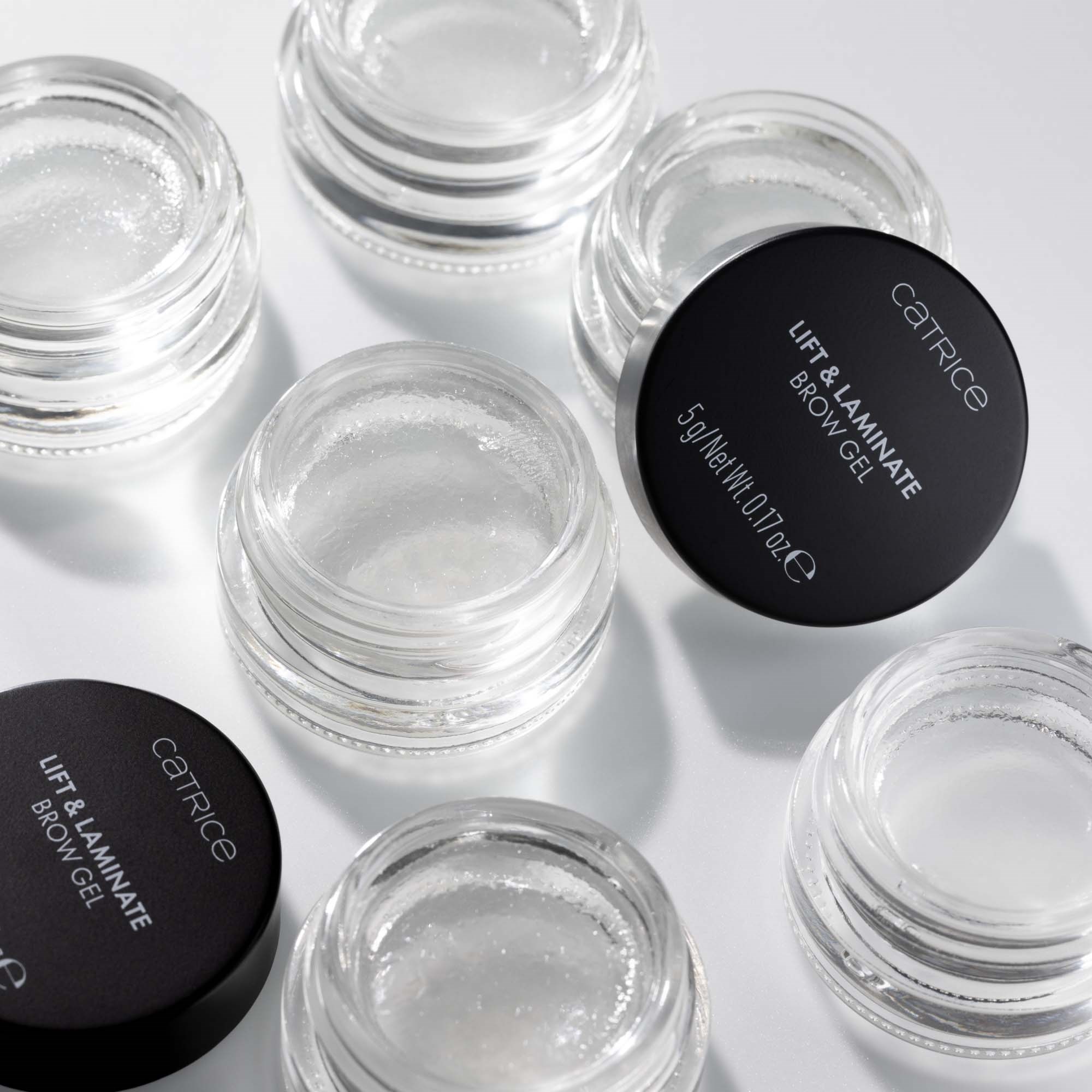Catrice Lift & Laminate Brow Gel 010 Transparent (obrázok 4)
