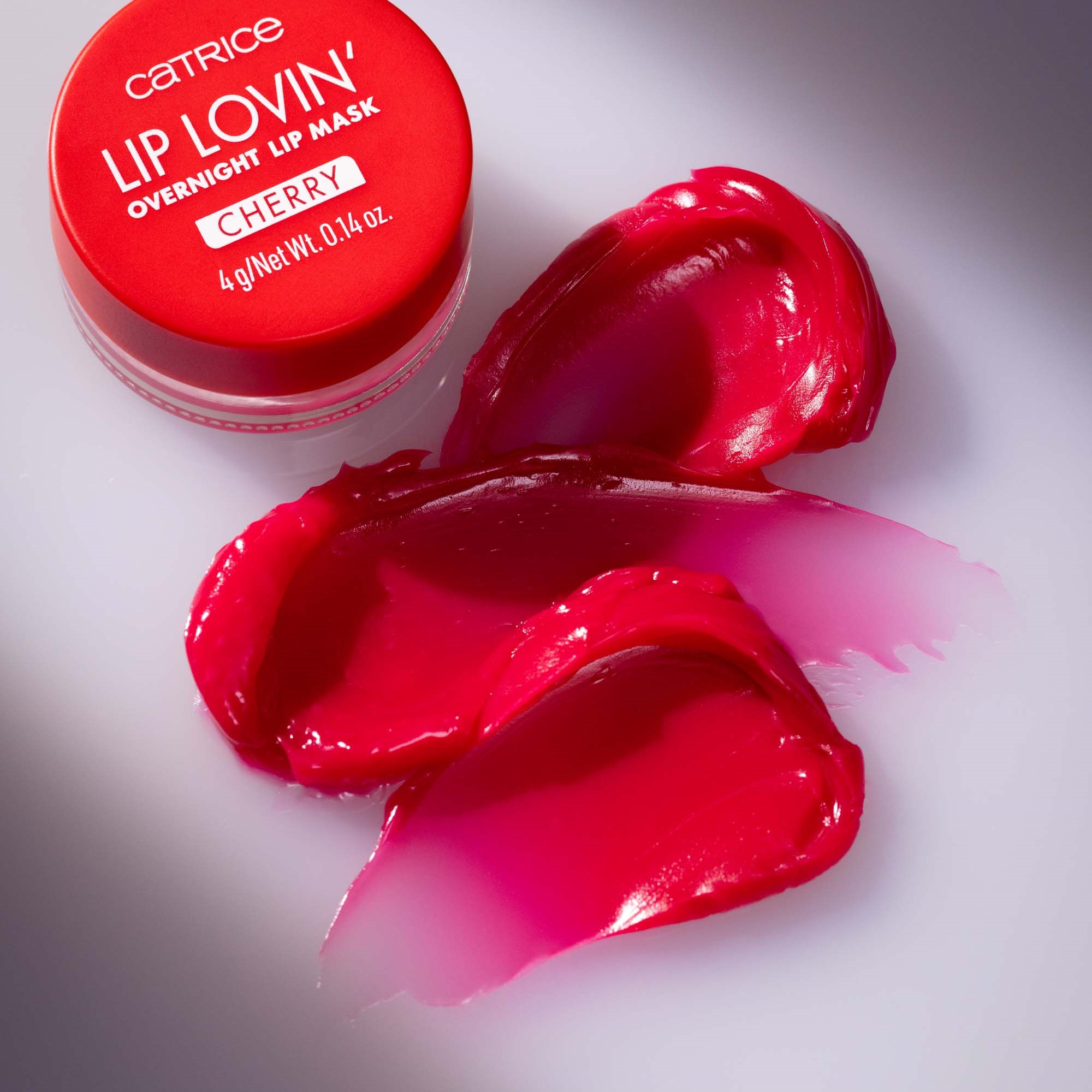 Catrice Lip Lovin' Overnight Lip Mask 020 Cherry Pop (obrázok 10)