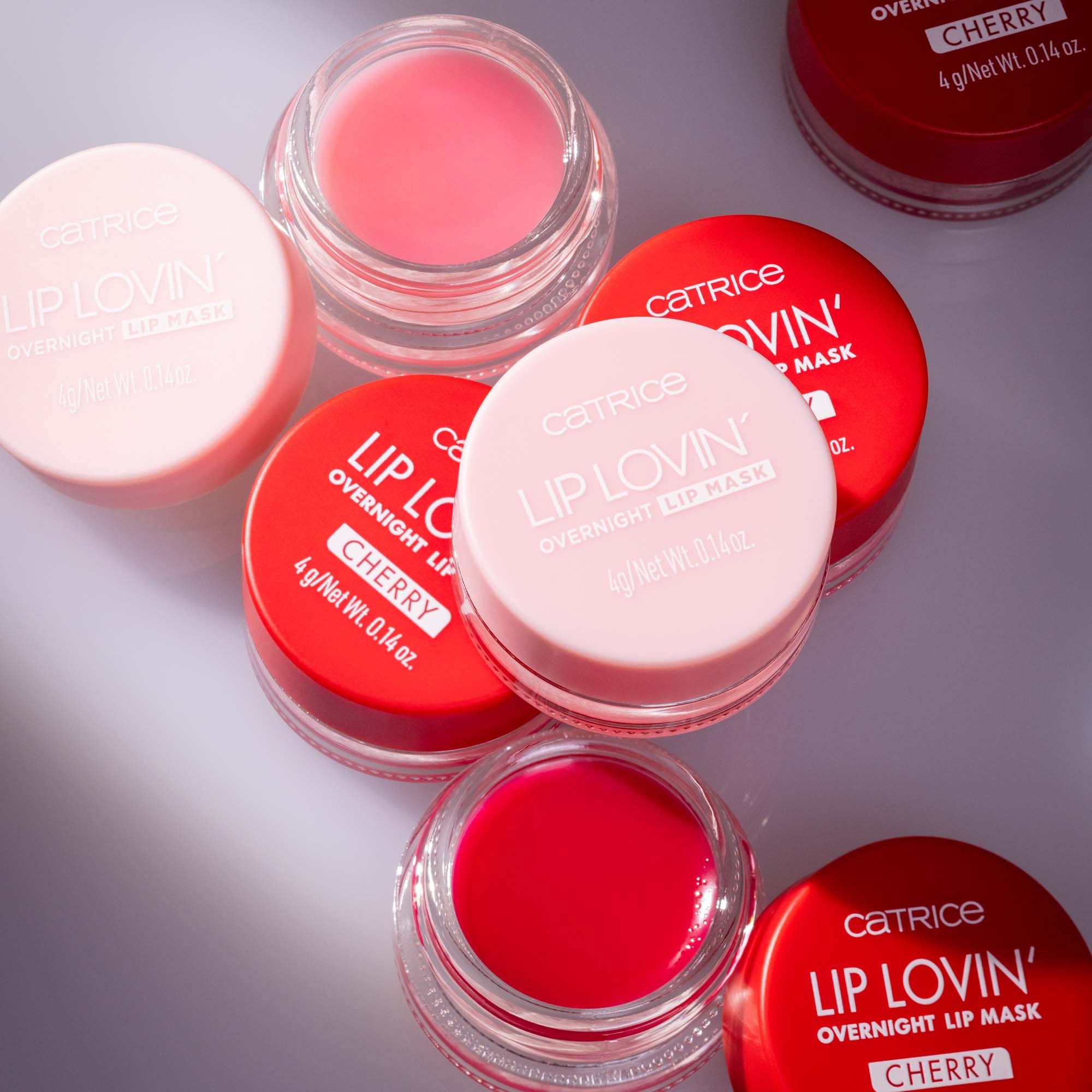 Catrice Lip Lovin' Overnight Lip Mask 020 Cherry Pop (obrázok 9)