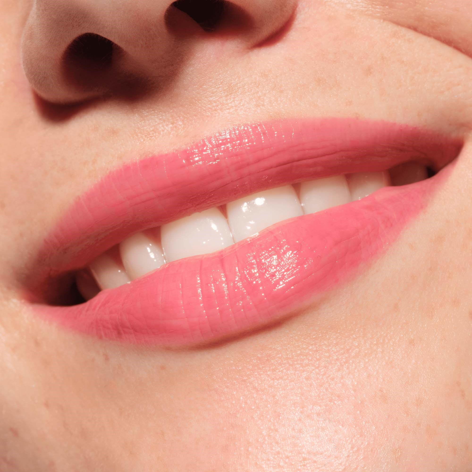 Catrice Melt & Plump Juicy Lip Plumper 040 Call Nine Wine Wine (obrázok 4)