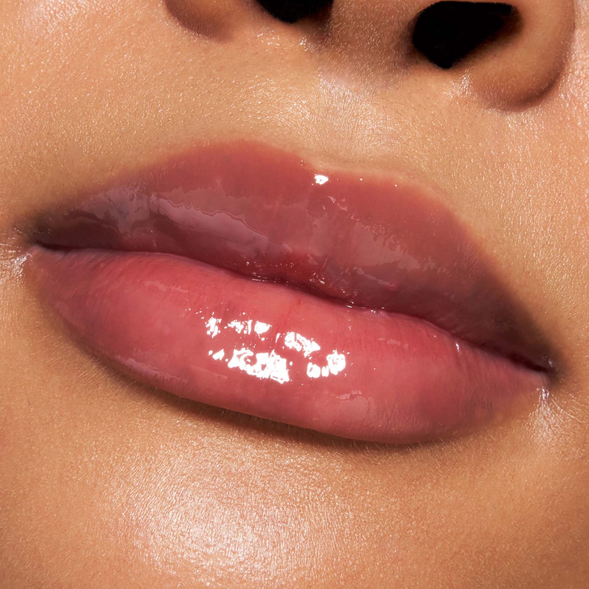 Catrice Melt & Shine Juicy Lip Balm 030 Sea-cret (obrázok 4)