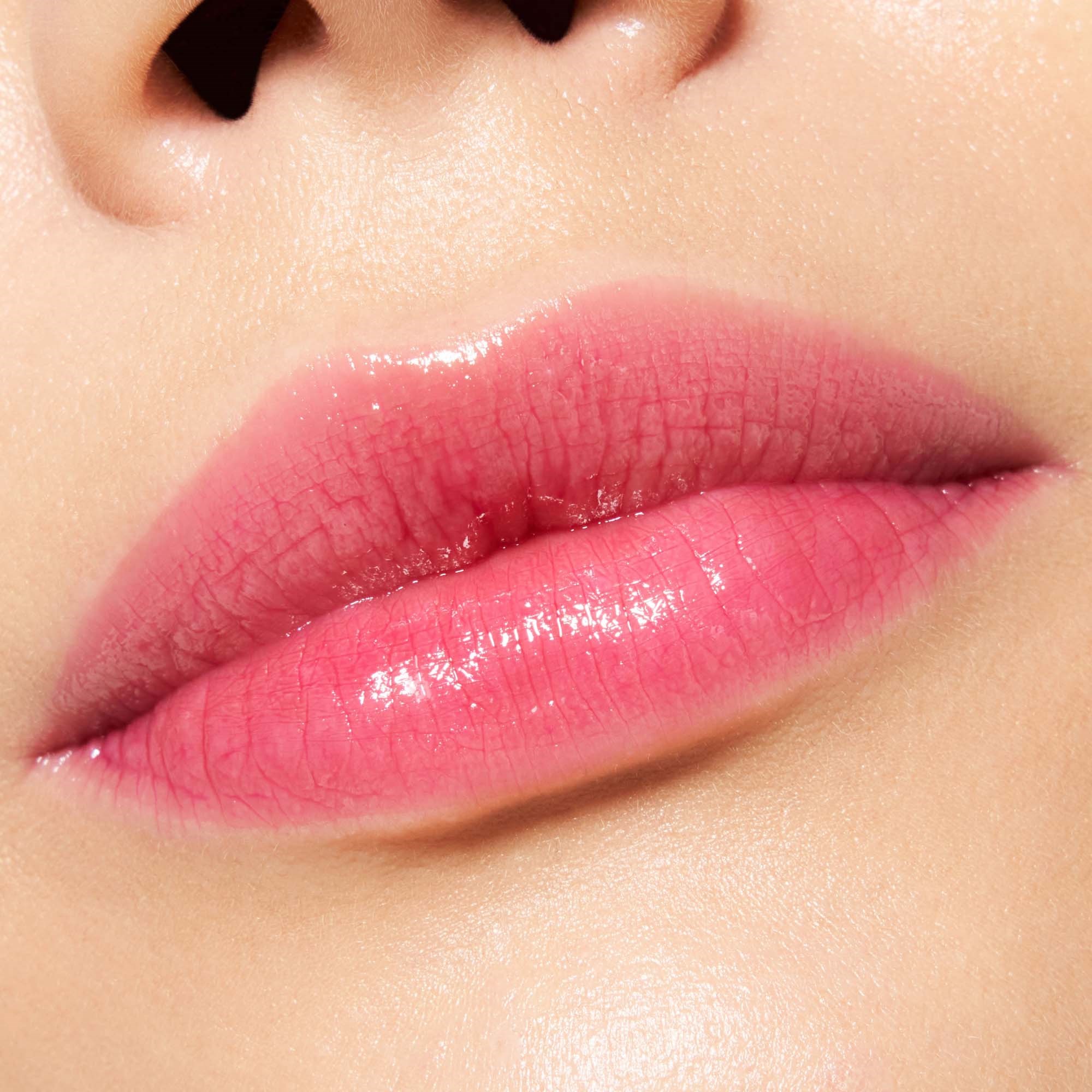 Catrice Melt & Shine Juicy Lip Balm 080 Lost At Sea (obrázok 6)