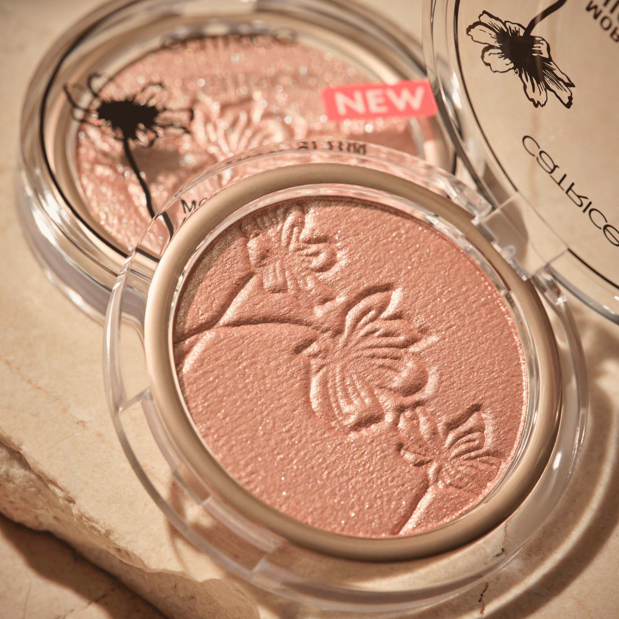 Catrice More Than Glow Highlighter 040 Absolute Blushin' Bright (obrázok 8)