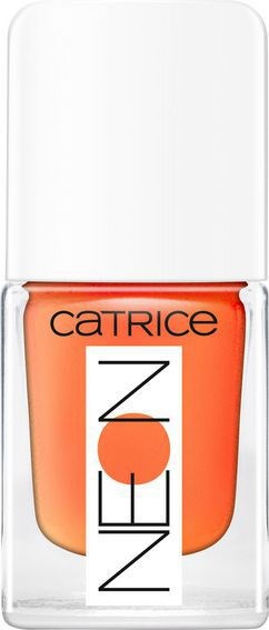 En flaska nagellack från Catrice med vit kork och orangefärgad vätska inuti.