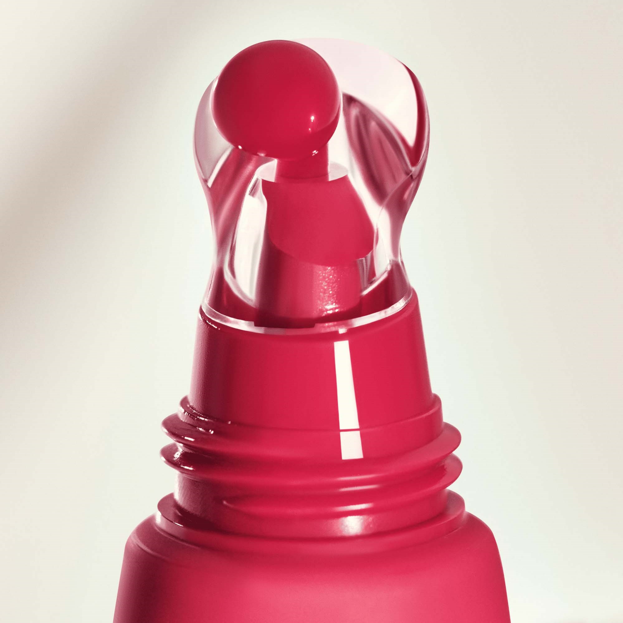 Catrice Peptide Bliss Glossy Lip Balm 030 Dew Not Disturb (obrázok 5)