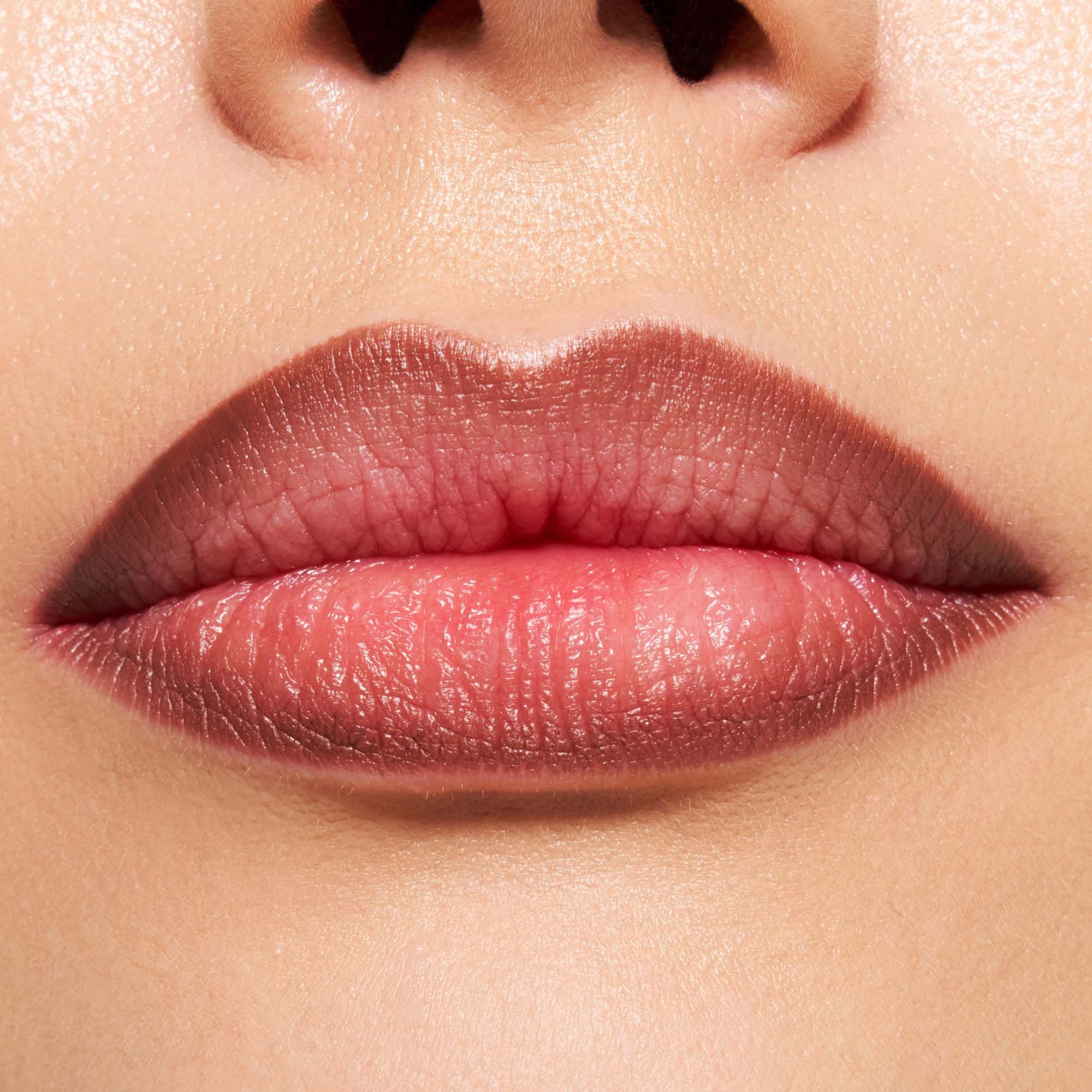 Catrice Plumping Lip Liner 170 Chocolate Lover (obrázok 7)