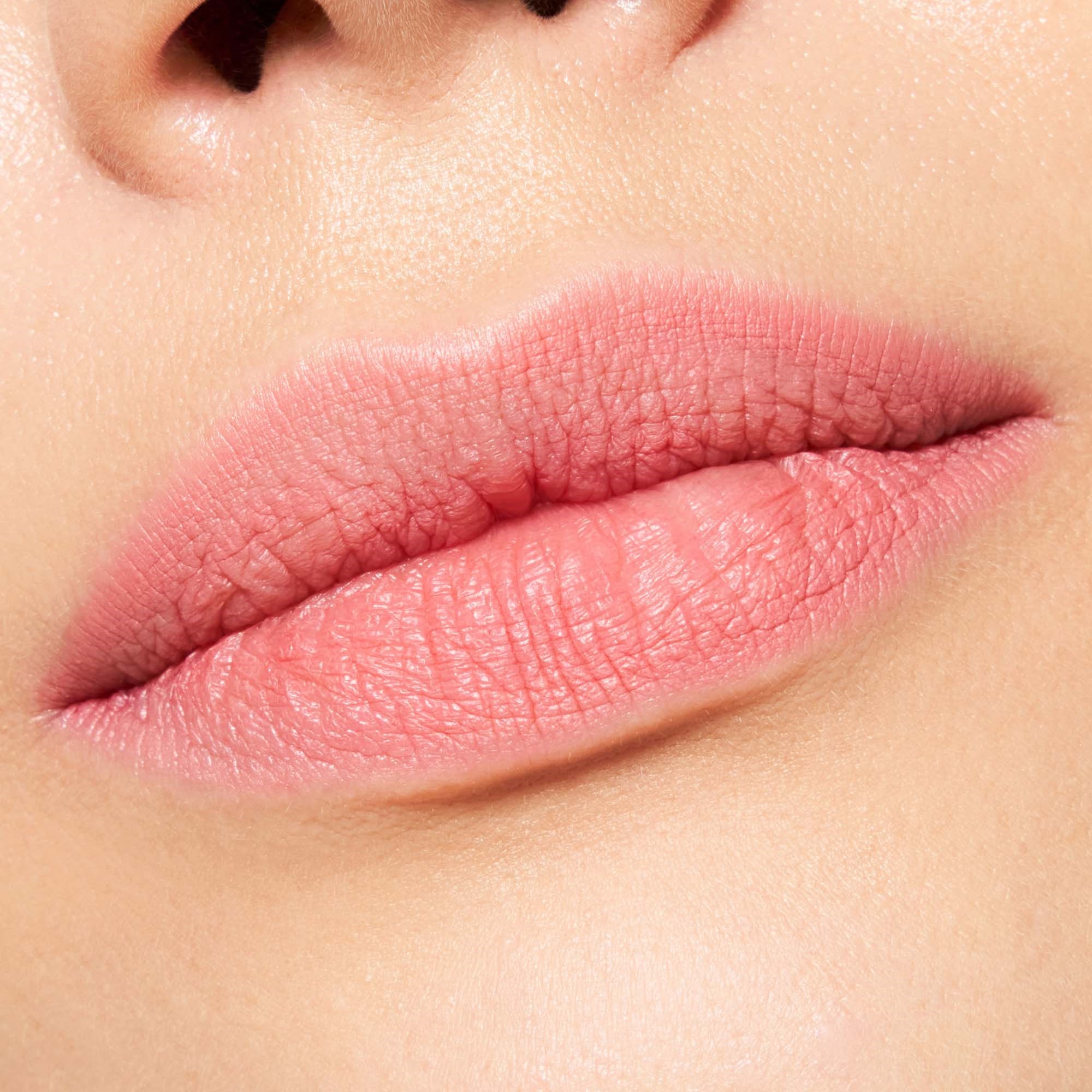 Catrice Plumping Lip Liner 200 Rosie Feels Rosy (obrázok 7)