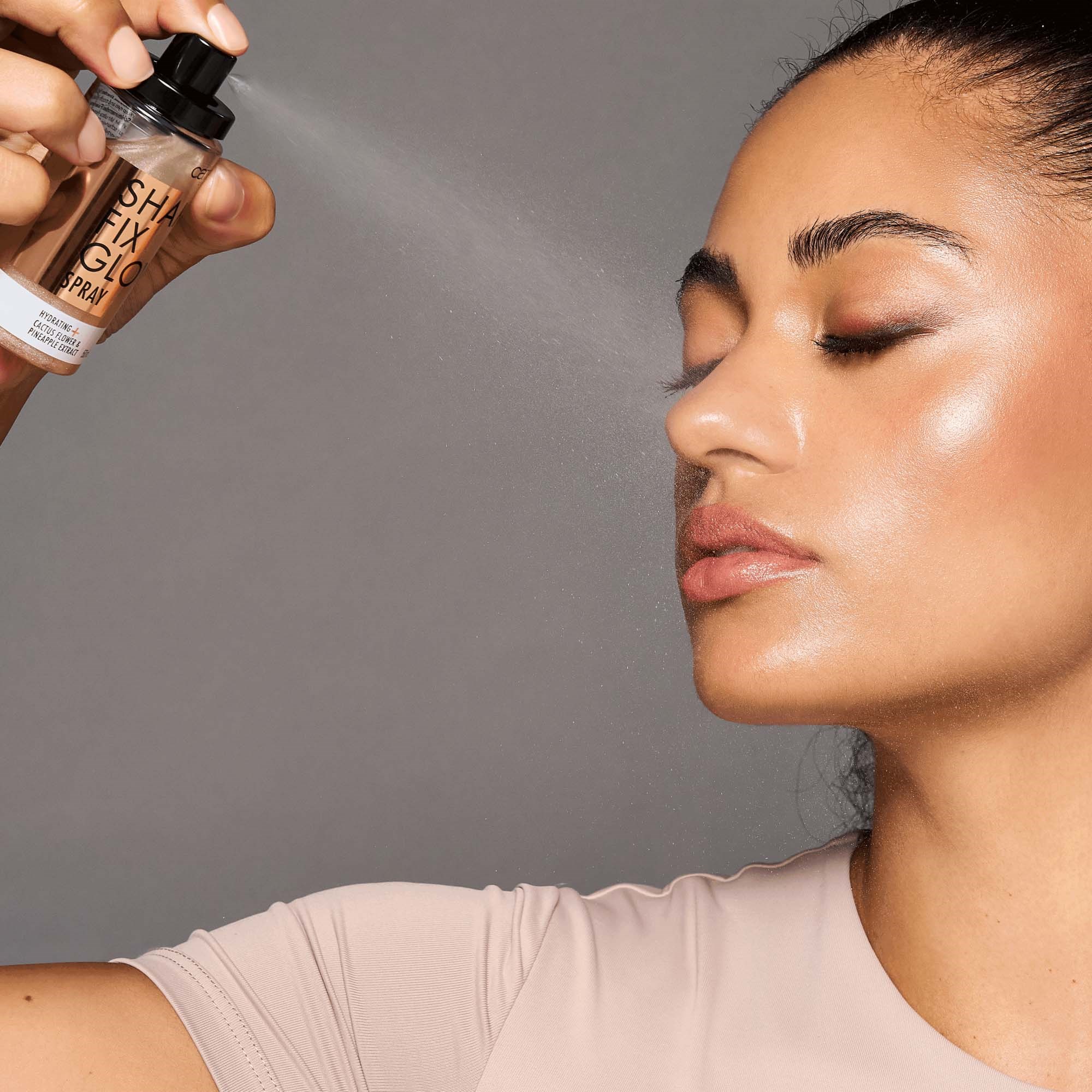 Catrice Shake Fix Glow Spray 10 (obrázok 4)