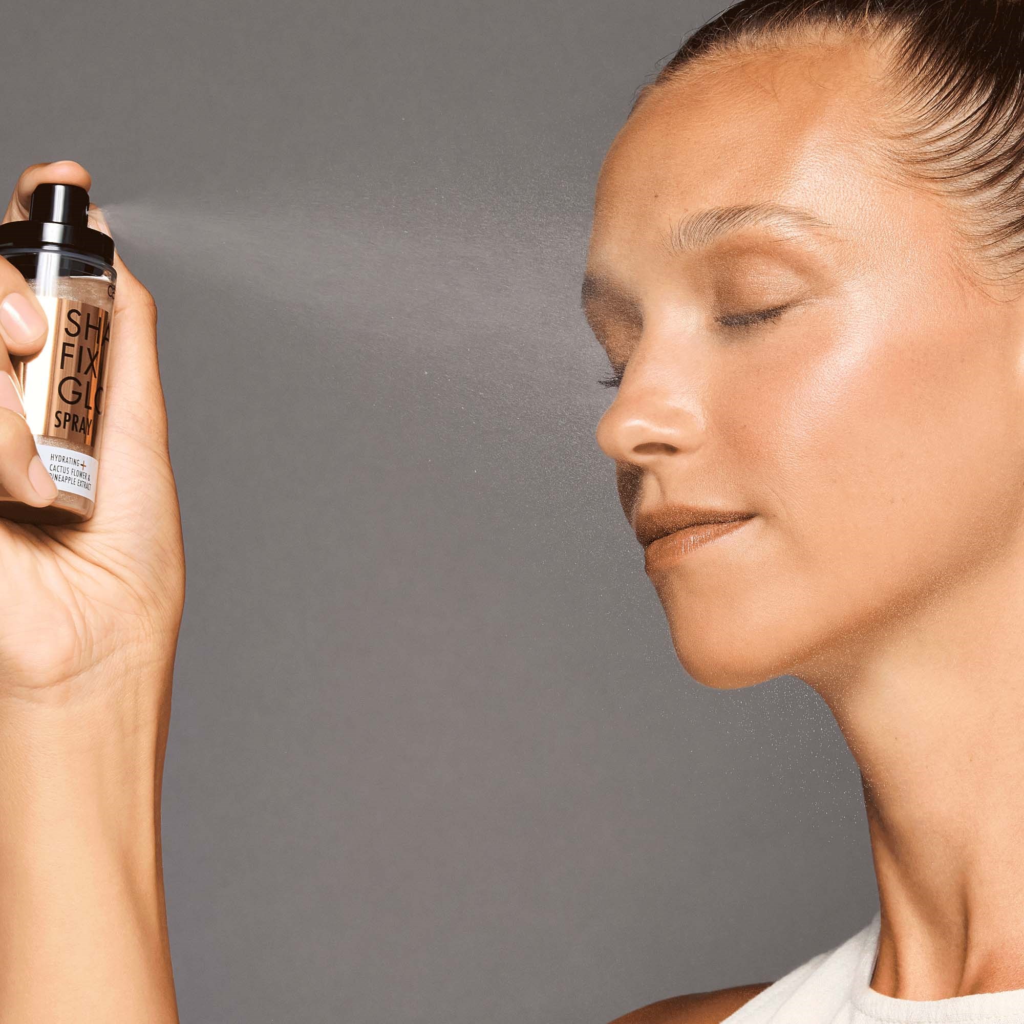 Catrice Shake Fix Glow Spray 10 (obrázok 5)