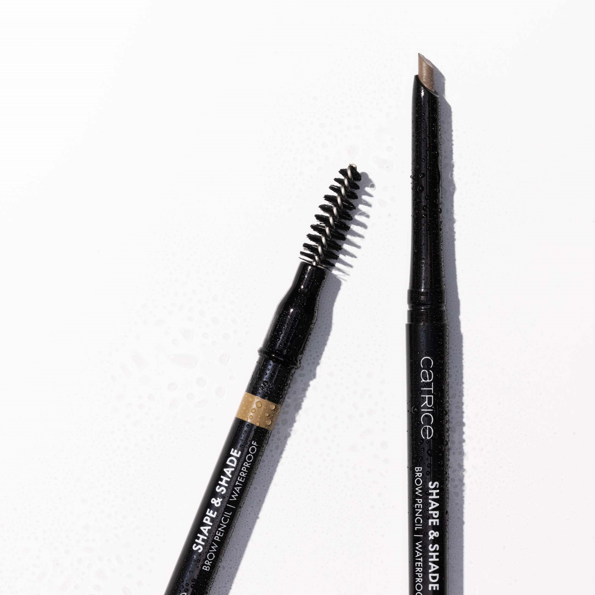 Catrice Shape & Shade Brow Pencil Waterproof 020 Ashy Blonde (obrázok 4)