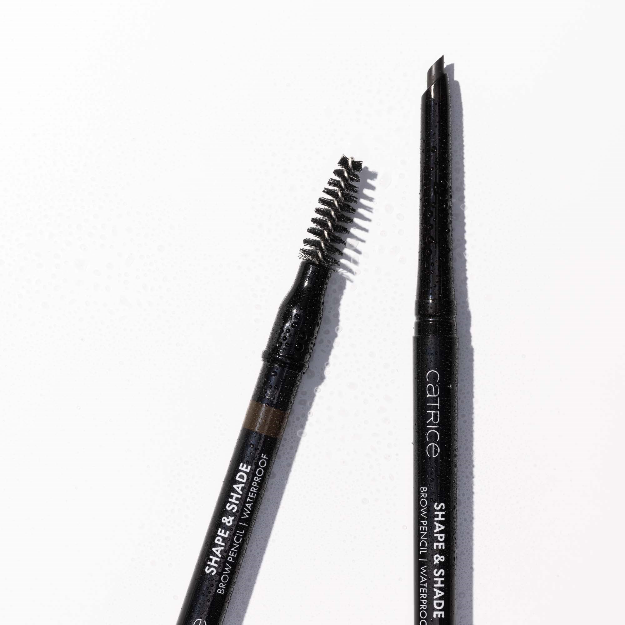 Catrice Shape & Shade Brow Pencil Waterproof 060 Dark Truffle (obrázok 4)