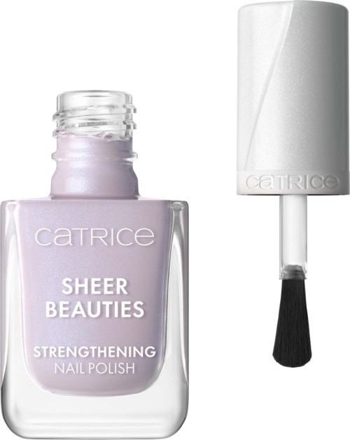 En nagellackflaska med matchande vit kork, märkt 'Catrice Sheer Beauties Strengthening Nail Polish.'