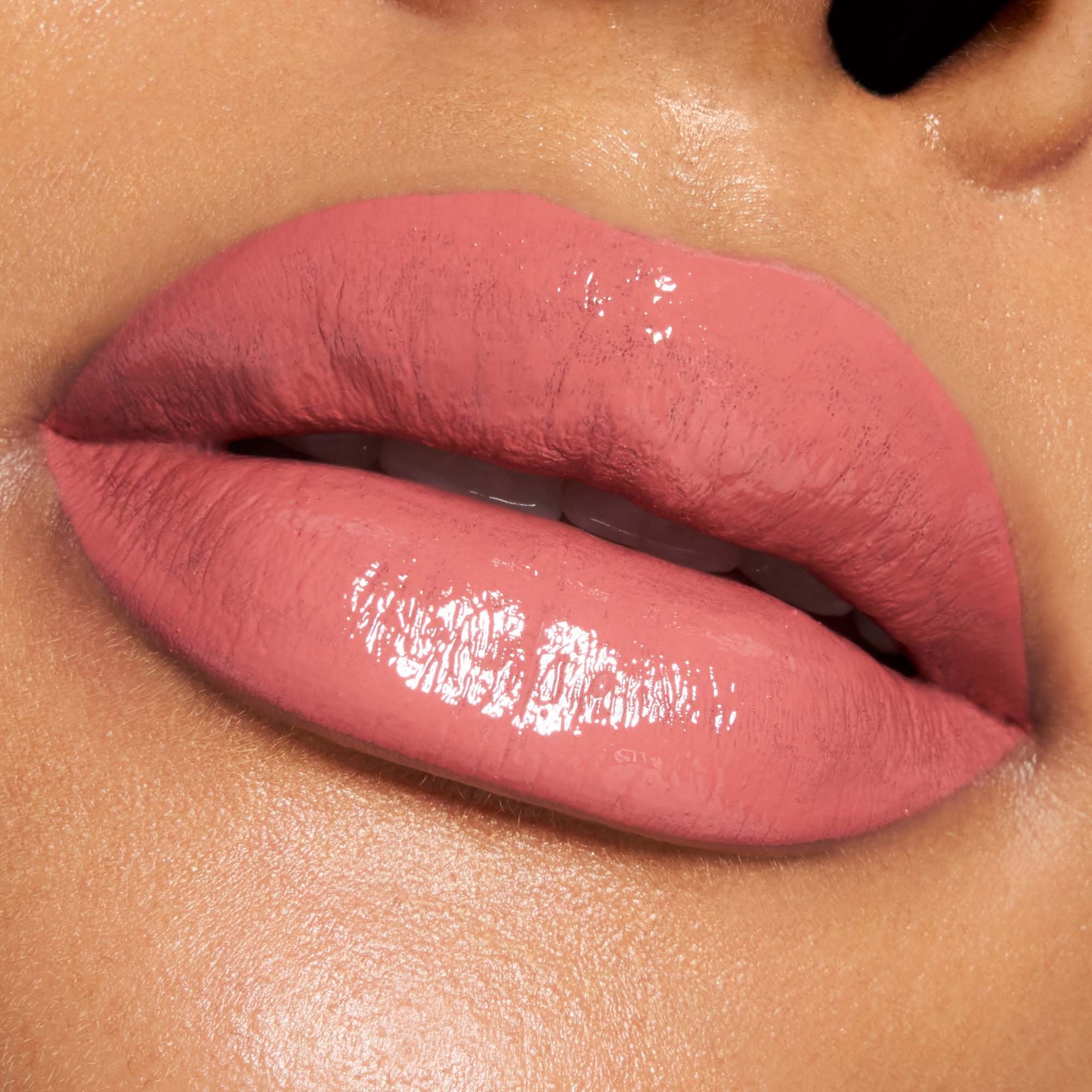 Catrice Shine Bomb Lip Lacquer 030 Sweet Talker (obrázok 6)