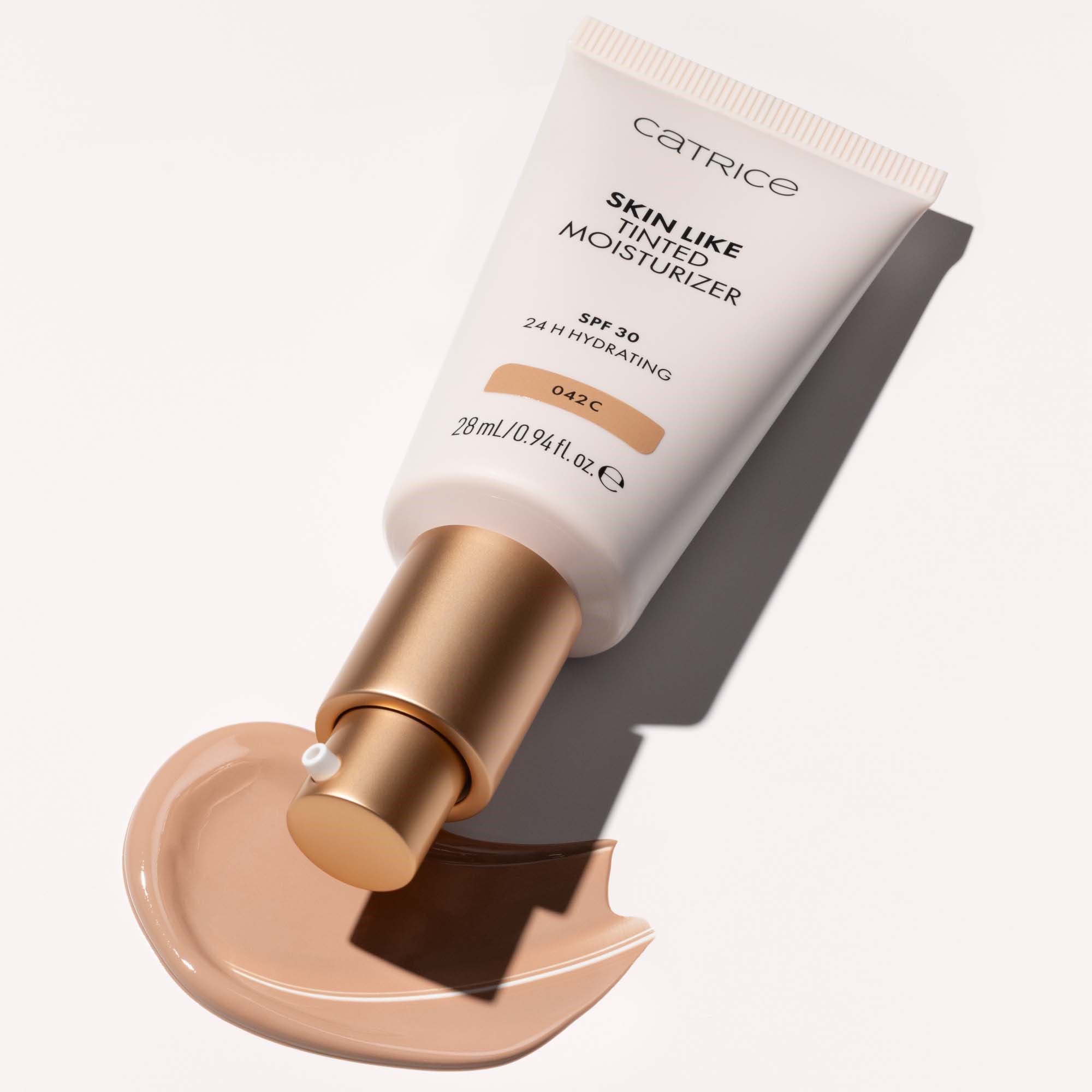 Catrice Skin Like Tinted Moisturizer 042C (obrázok 5)