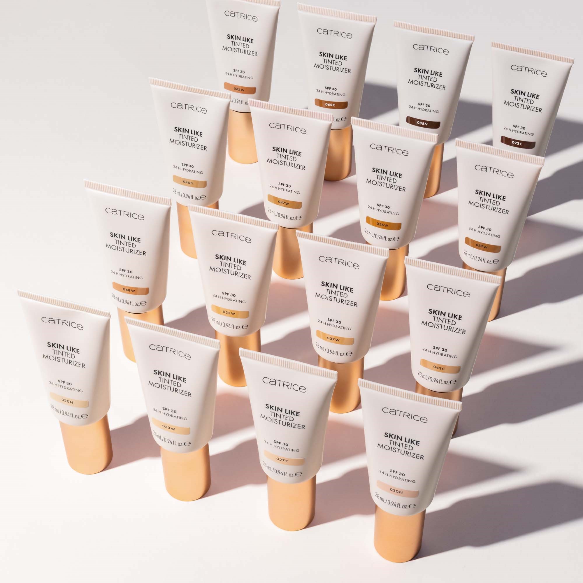 Catrice Skin Like Tinted Moisturizer 045N (obrázok 5)