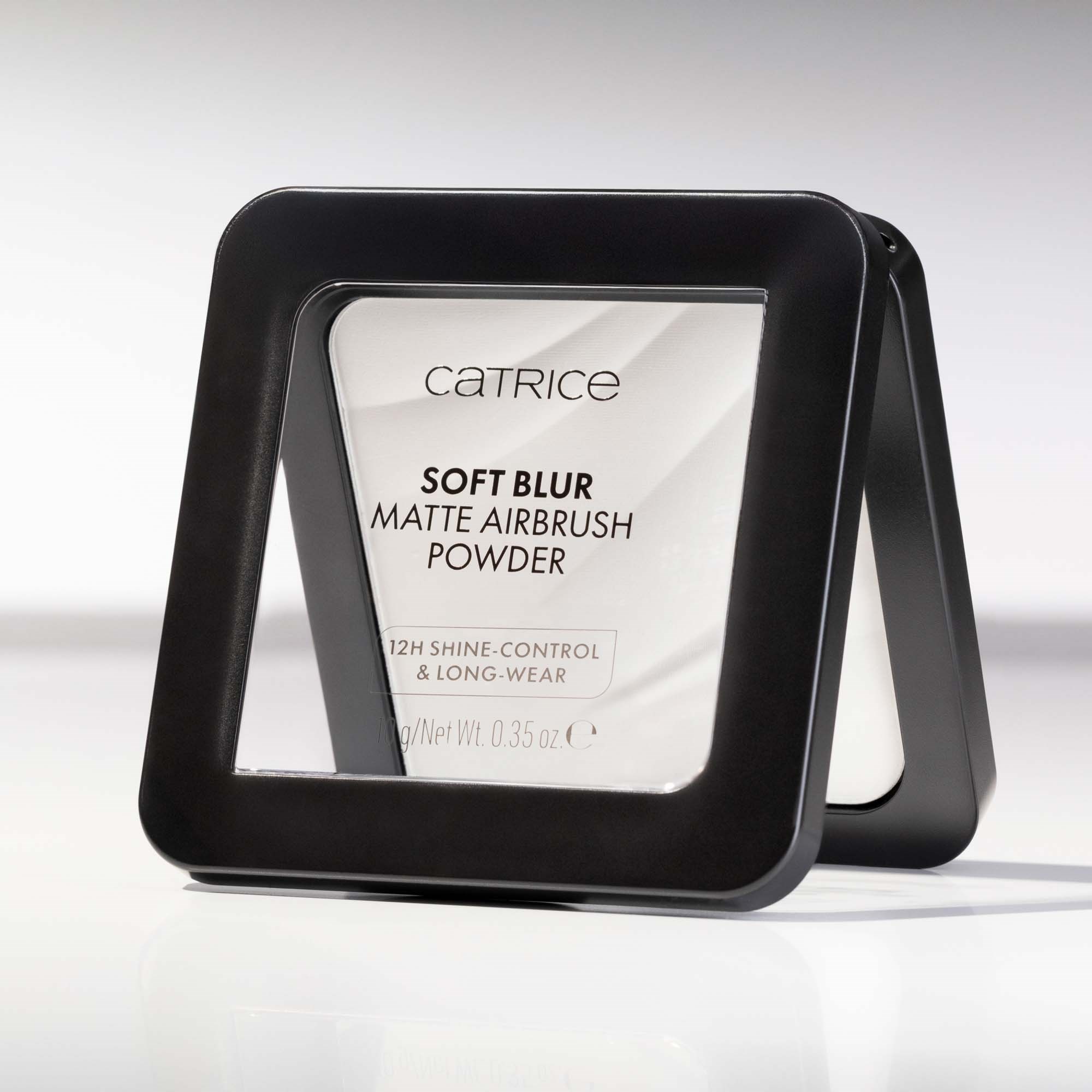 Catrice Soft Blur Matte Airbrush Powder 001N (obrázok 5)