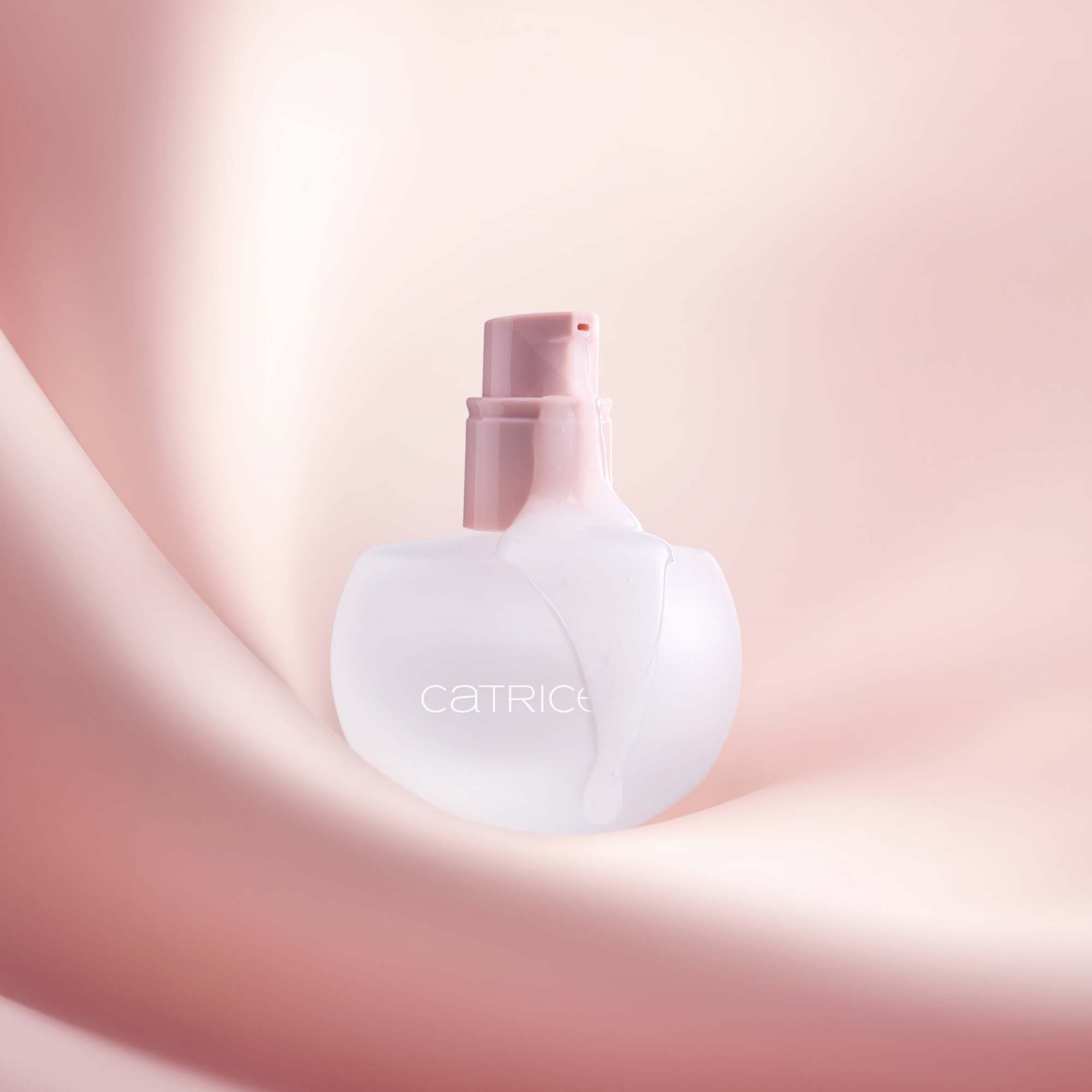 Catrice Soft Embrace Soft Blur Primer & Beautifier 28 ml (obrázok 3)