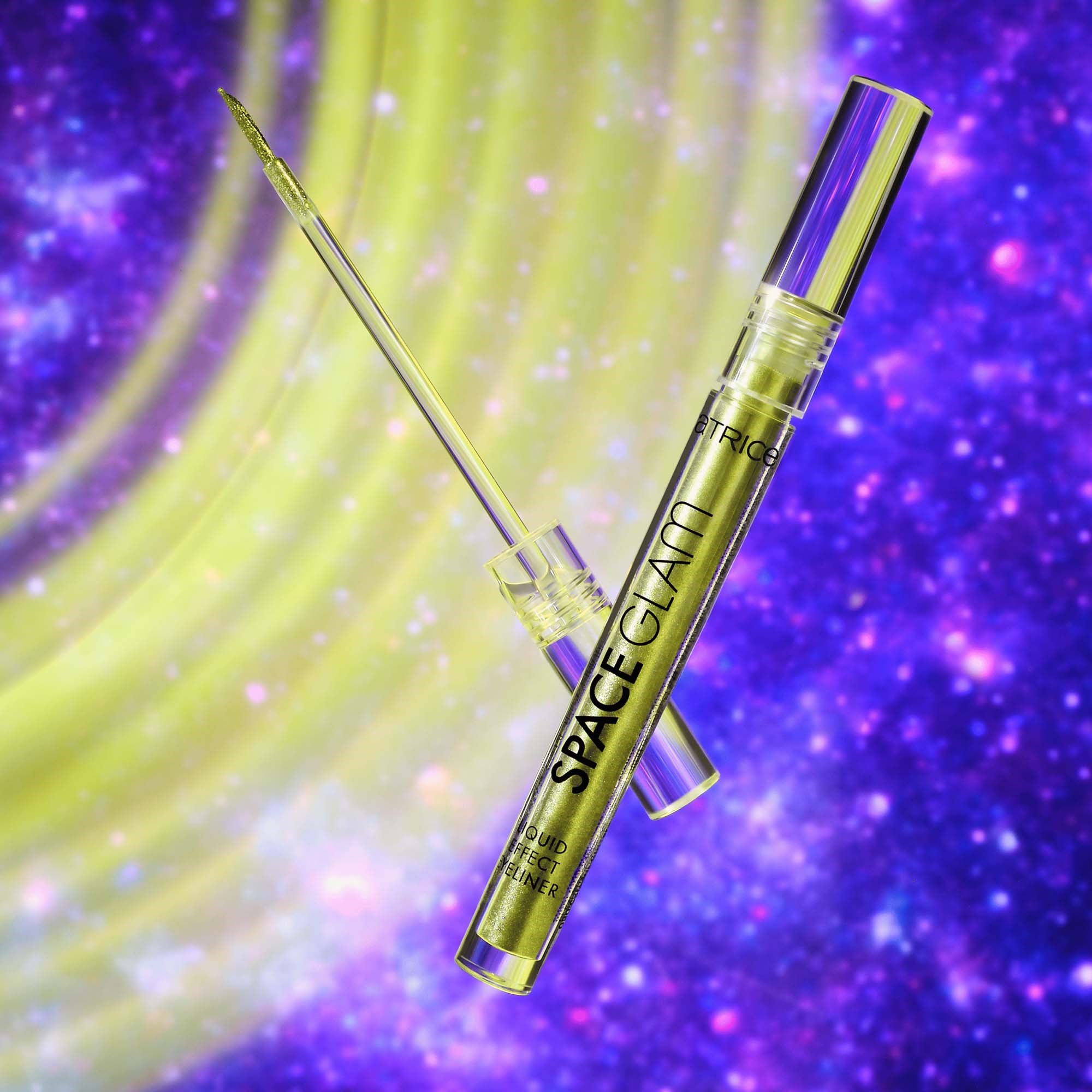 Catrice Space Glam Liquid Effect Eyeliner 020 Galactic Glitter (obrázok 10)