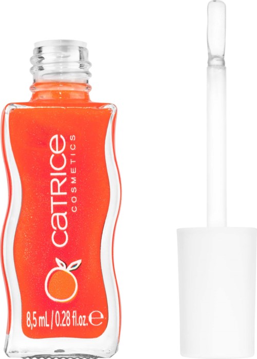 Oranje nagellakfles met kwast, gemerkt 'Catrice Cosmetics' en '8.5 mL'.