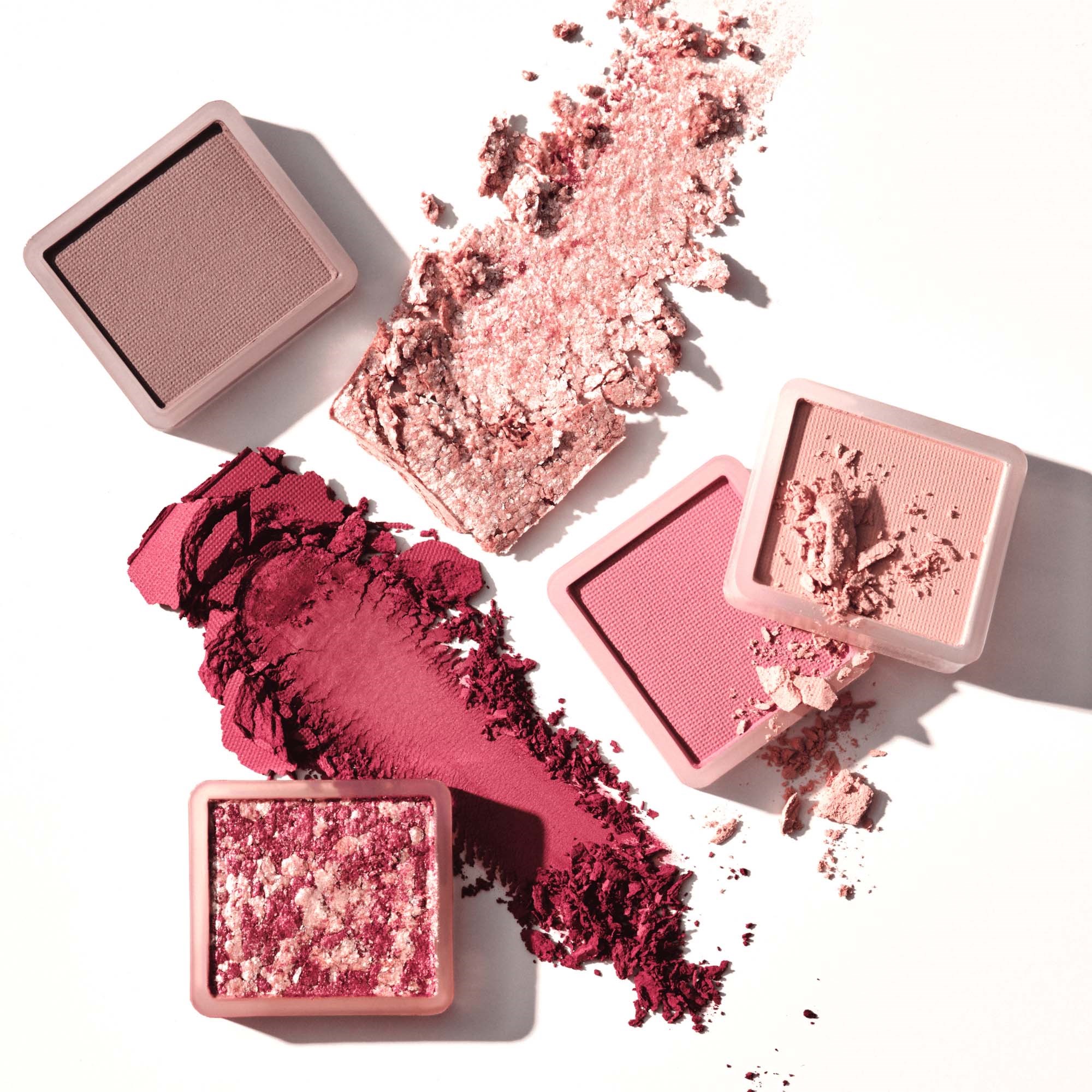Catrice Tiny Treasures Eyeshadow Palette 020 Wild Berry (obrázok 10)