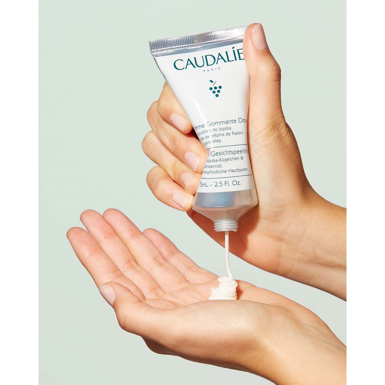 Alternativ bild 1 för Caudalie Gentle Buffing Cream  75 ml