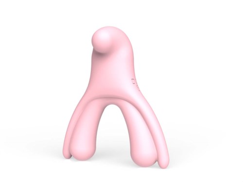 Ett rosa, abstrakt föremål med tre ben och en rundad topp, som liknar en stiliserad, humoristisk figur.