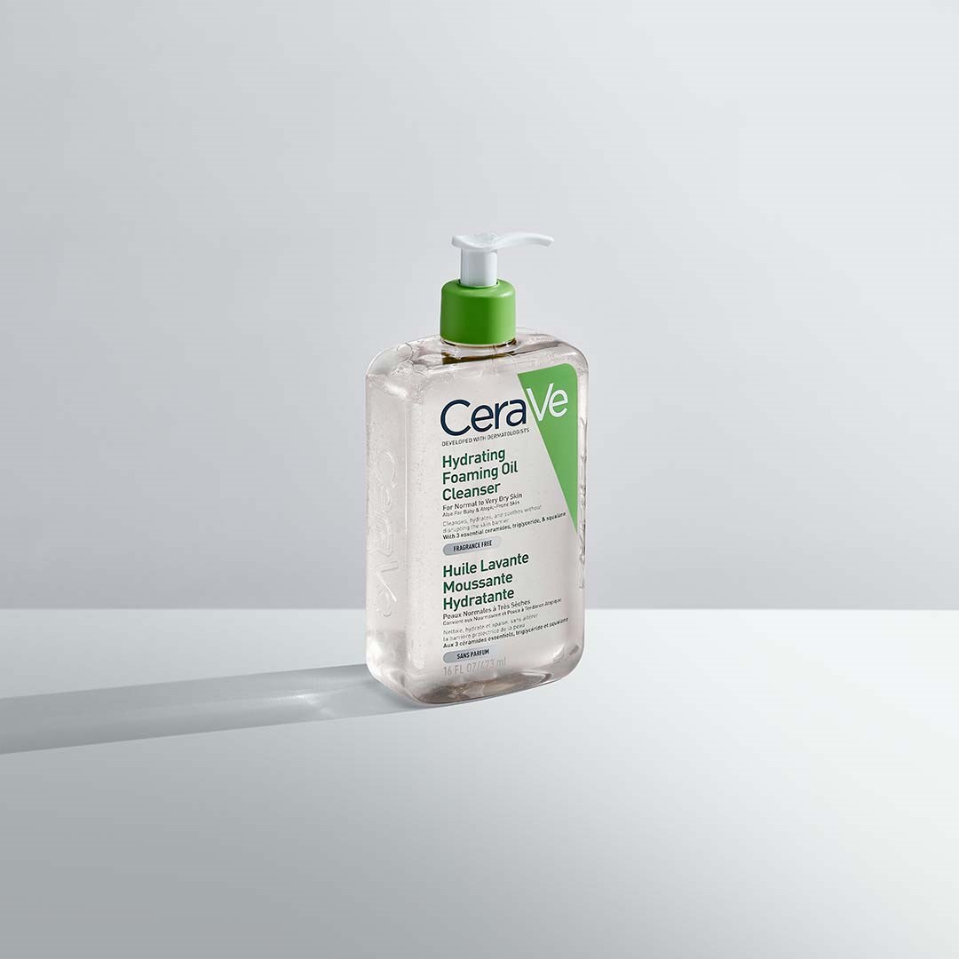 CeraVe Hydrating Foaming Oil Cleanser 473 ml (obrázok 4)