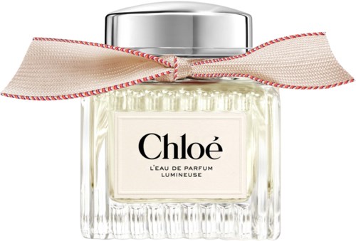 Hajuvesipullo, jossa vaaleanpunainen nauha ja hopeinen korkki, merkinnällä Chloé L'eau de Parfum Lumineuse.
