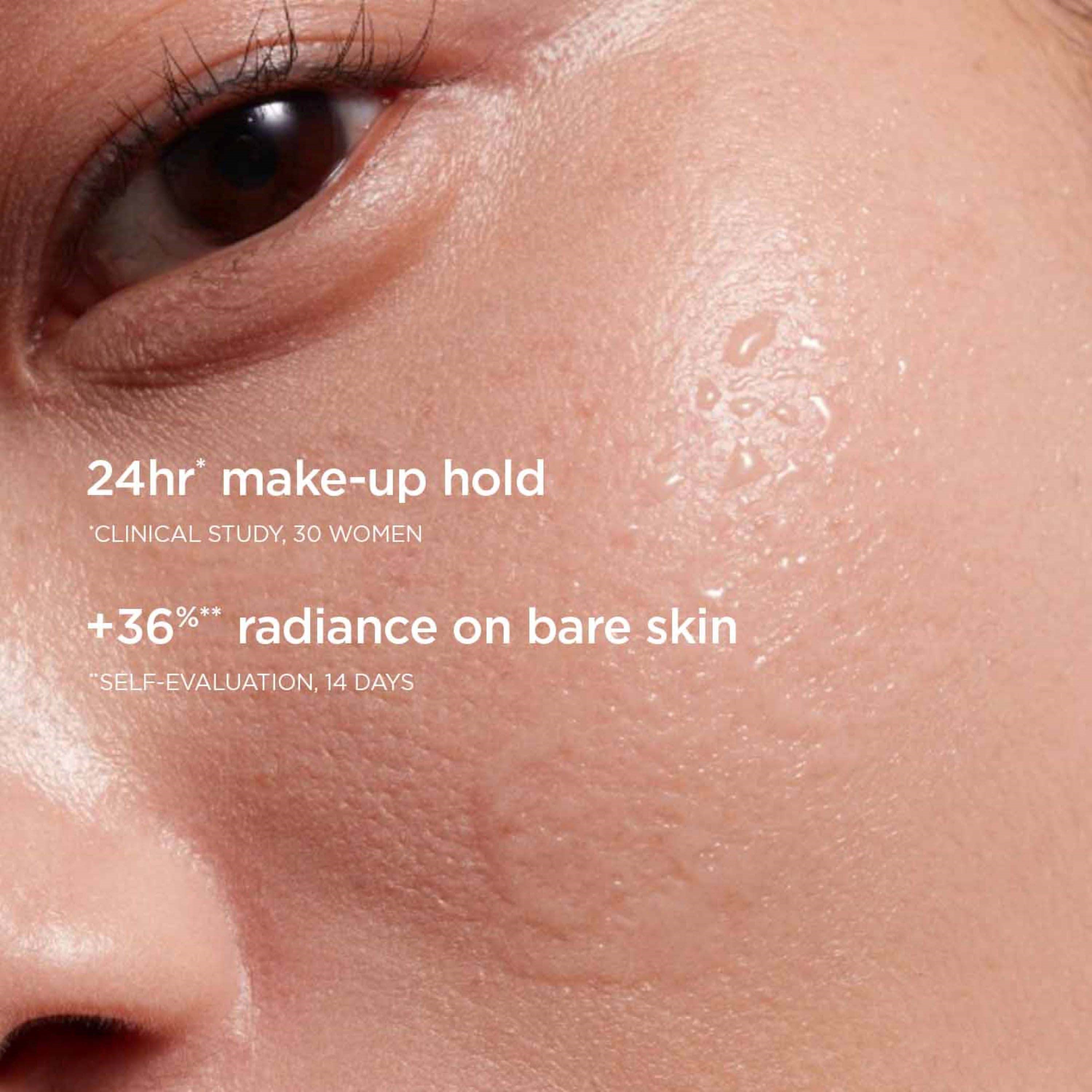 Alternativ bild 1 för Clarins Fix´ Make-up Summer Collection 50 ml