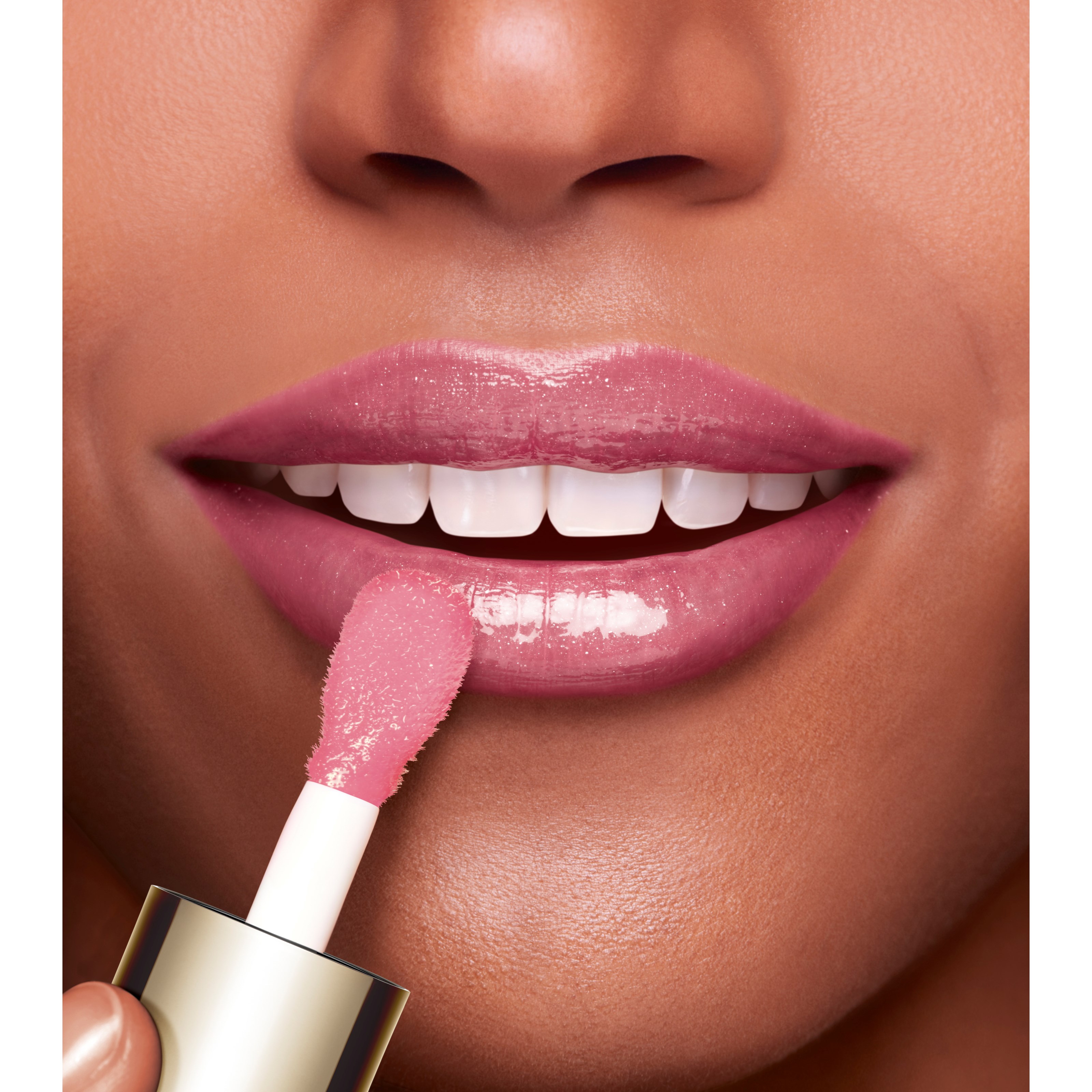 Clarins Lip Comfort Oil 02 Raspberry (obrázok 5)