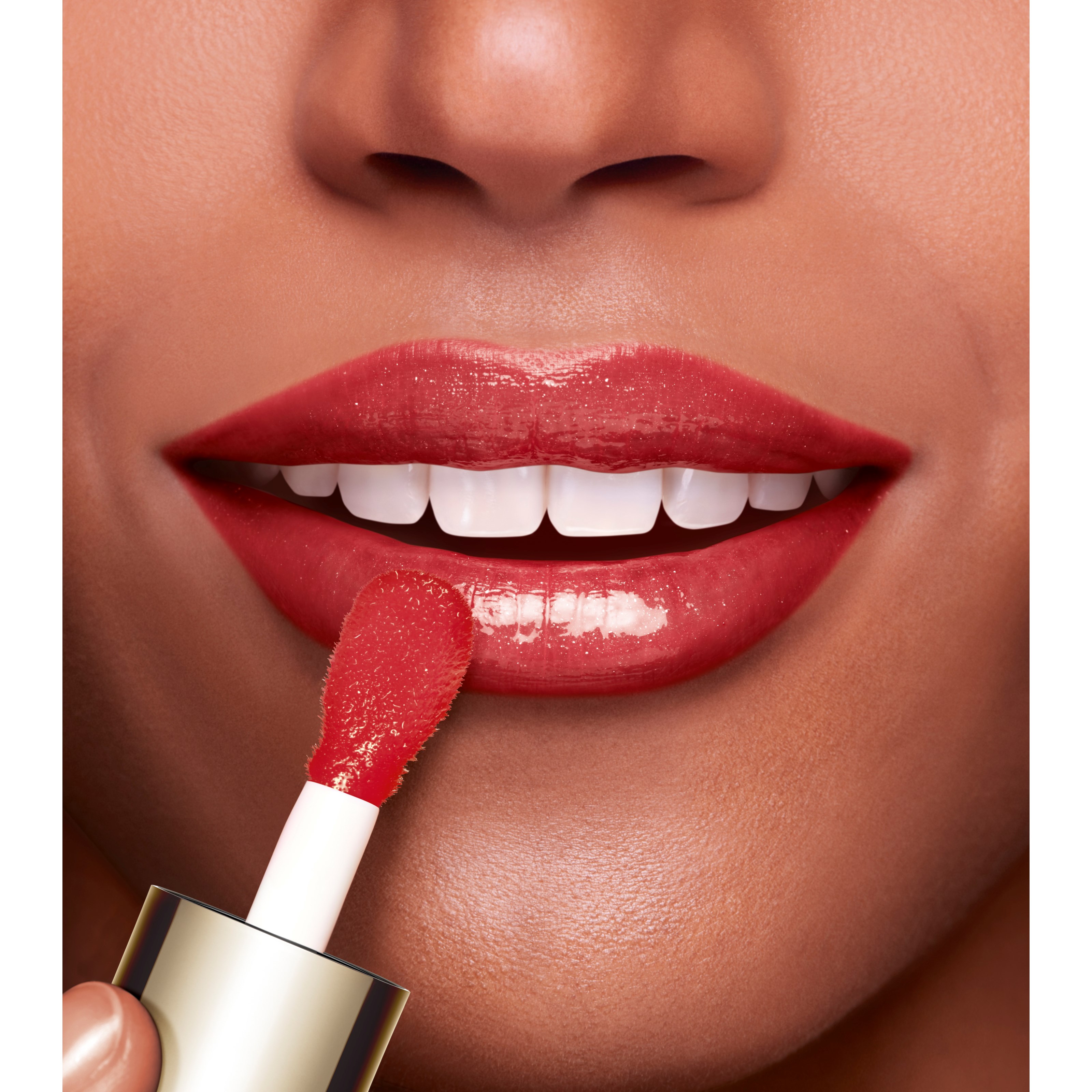 Clarins Lip Comfort Oil 03 Cherry (obrázok 5)