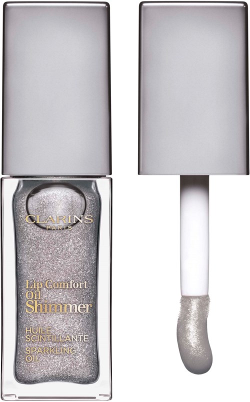 En flaska med glittrande läppkomfortolja med applikator, märkt 'Clarins Lip Comfort Oil Shimmer' och silverkork.