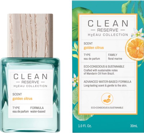 Eau de parfum flaske og æske, begge mærket som 'Clean Reserve' med duften 'Golden Citrus', miljøvenlige og vandbaserede.