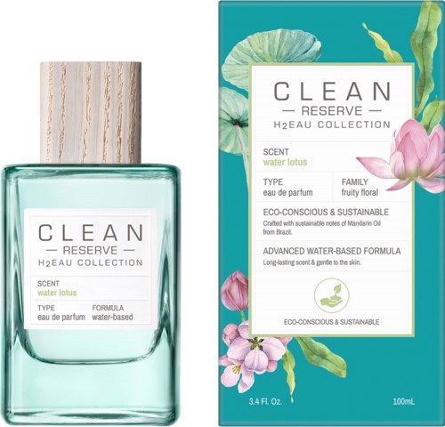 En flaska och en förpackning av Clean Reserve vatten lotus parfym, med blommiga detaljer och gröna blad på förpackningen.