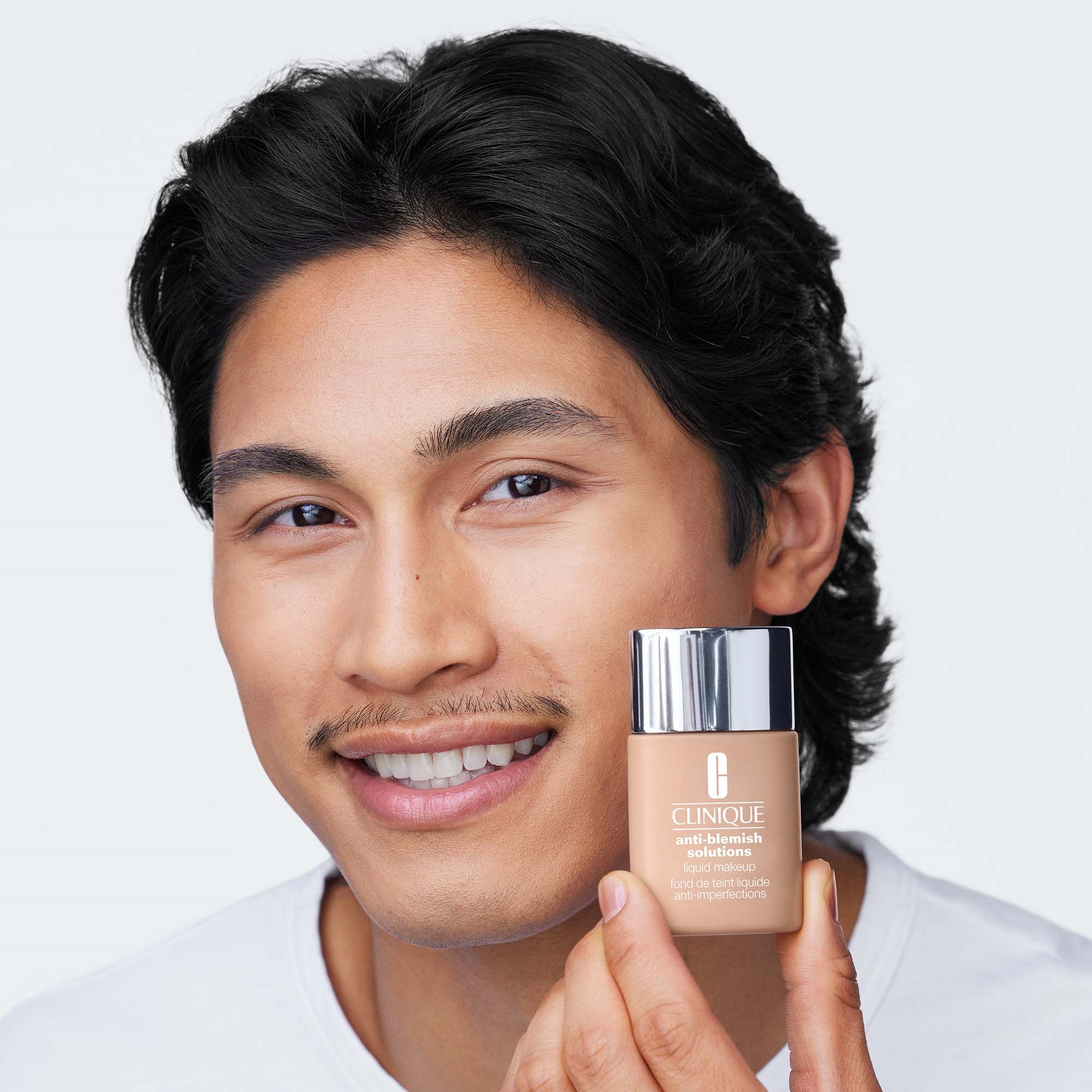 Clinique Acne Solutions Liquid Makeup - podkład do twarzy WN 100 Deep (obrázok 3)