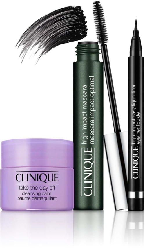 Ett set av skönhetsprodukter som inkluderar ett lila balm, en grön mascara och en svart flytande eyeliner.